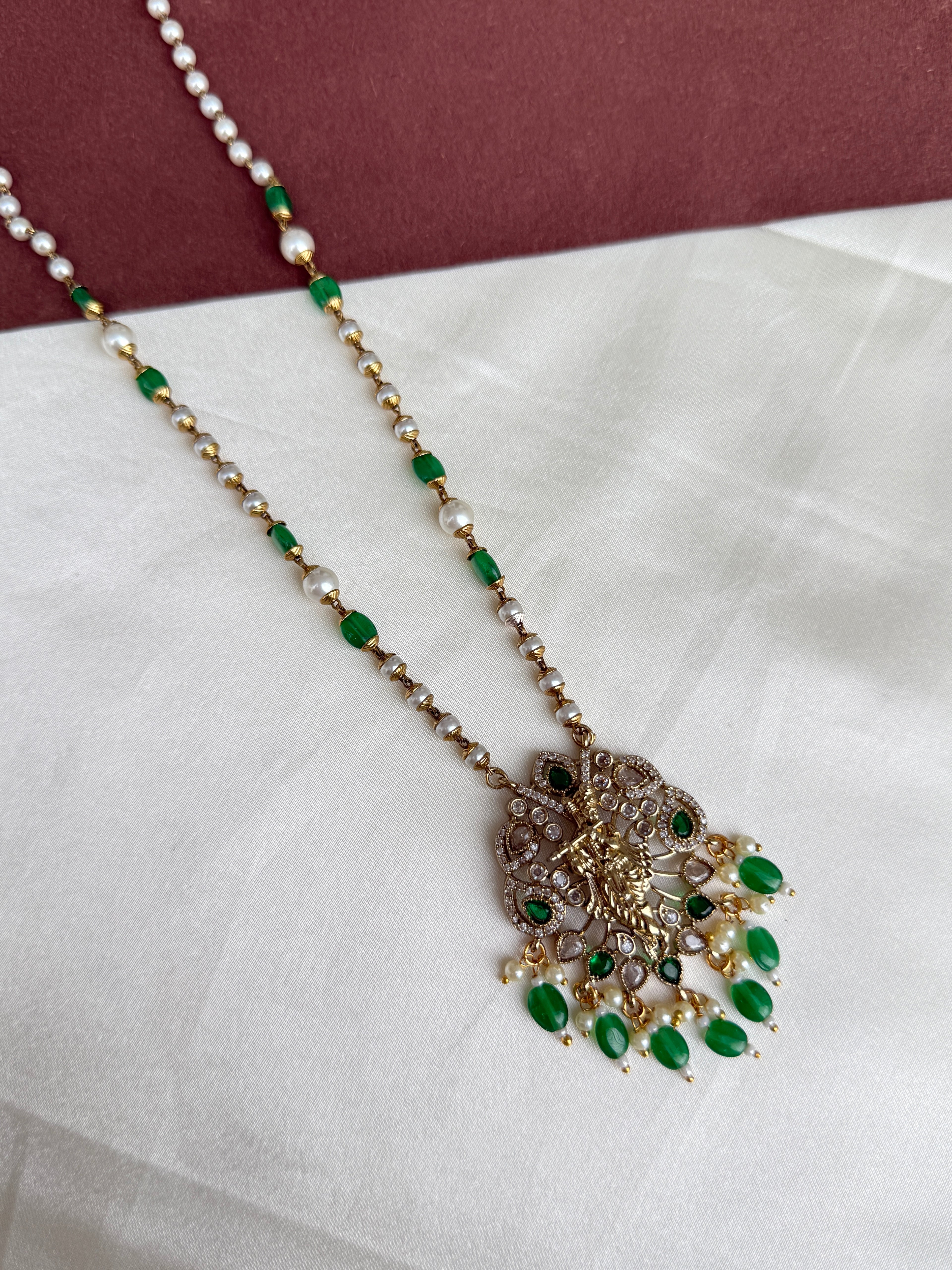 Bb0009 lord Krishna pearl chain
