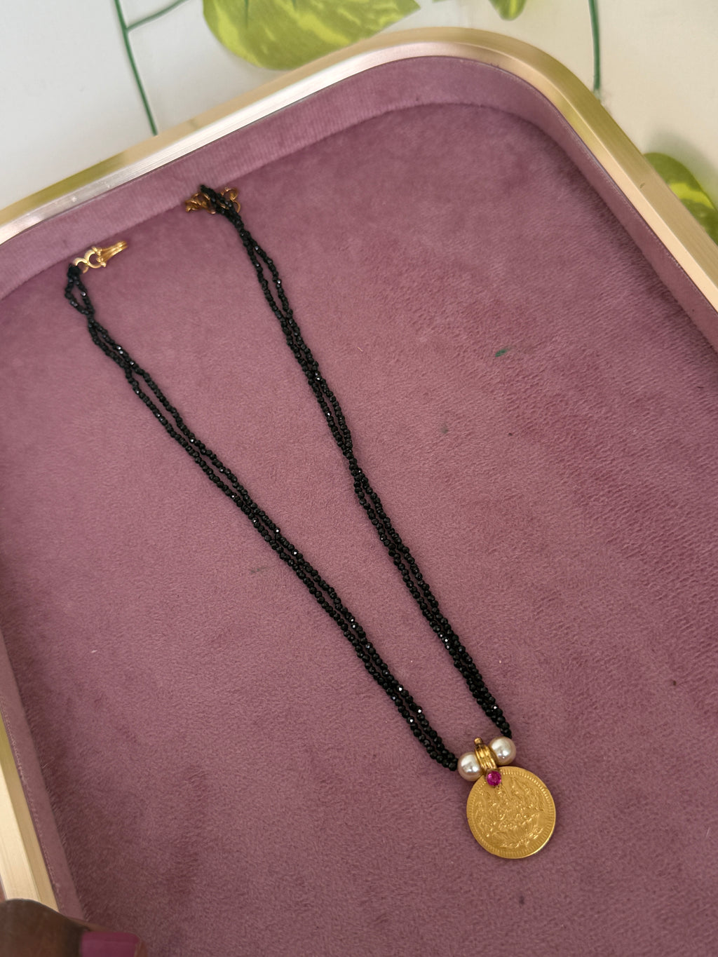 Crystal beads 2 layers with Panchaloham kasu pendant 16 inches black beads bb360