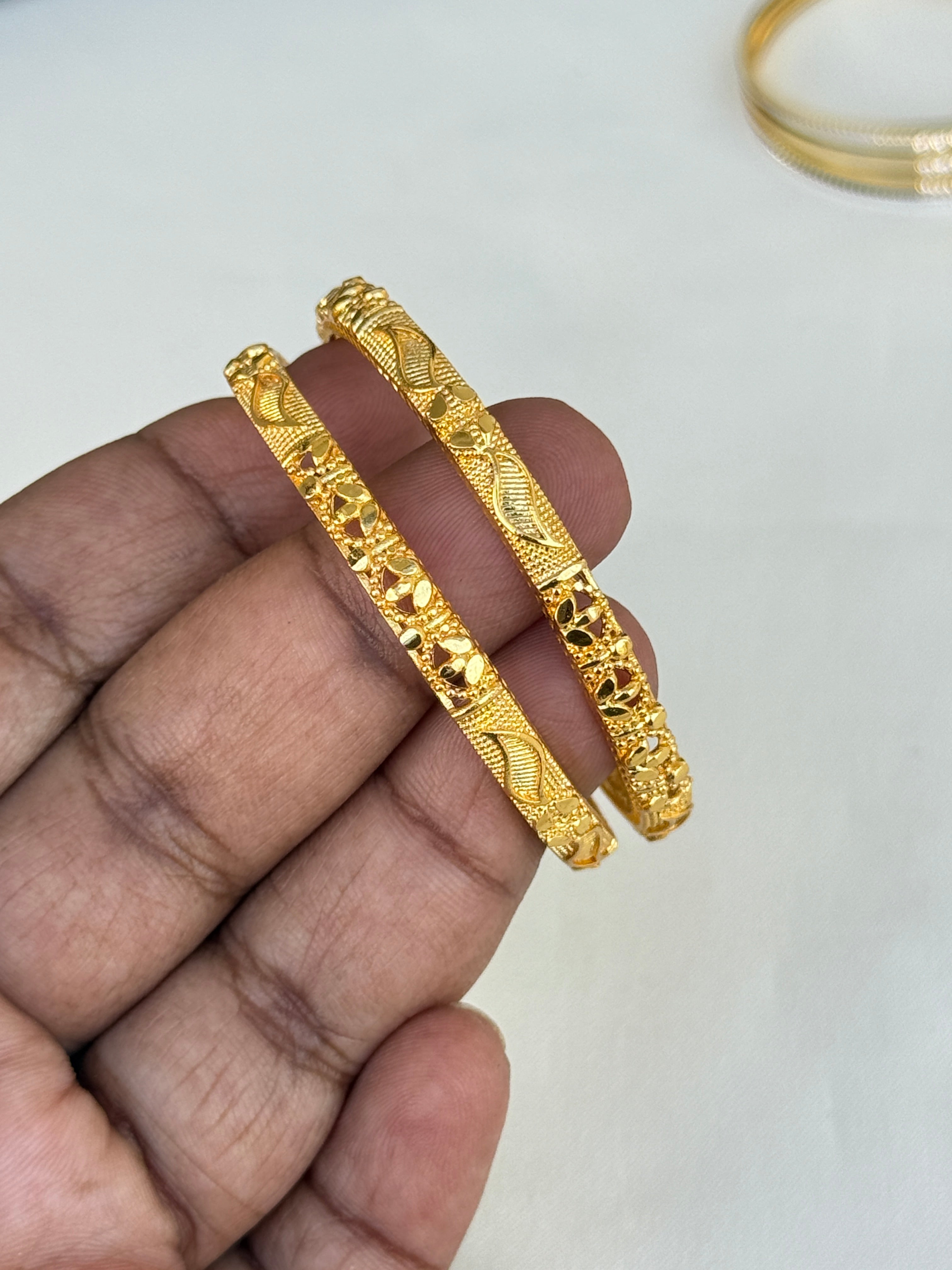 Kd038 kids gold bangles