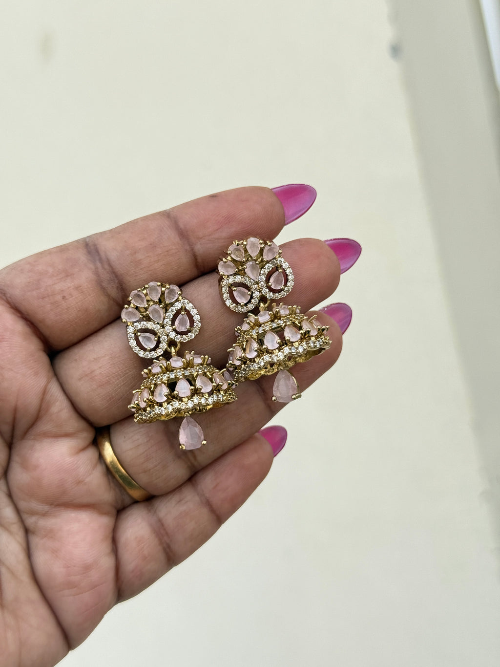 Er53 pastel color small butta Earrings