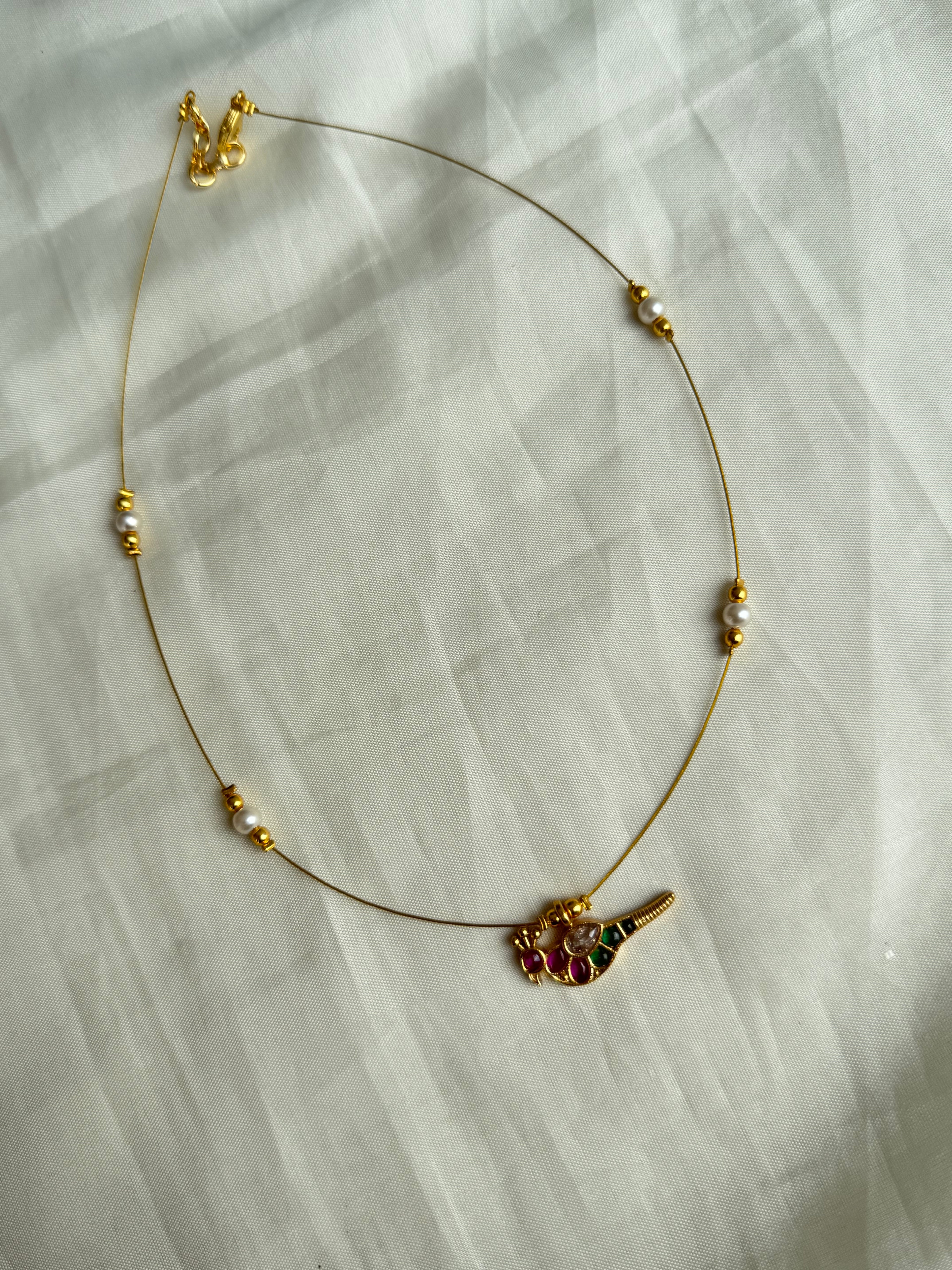 Invisible parrot Kemp neckpiece ns0045