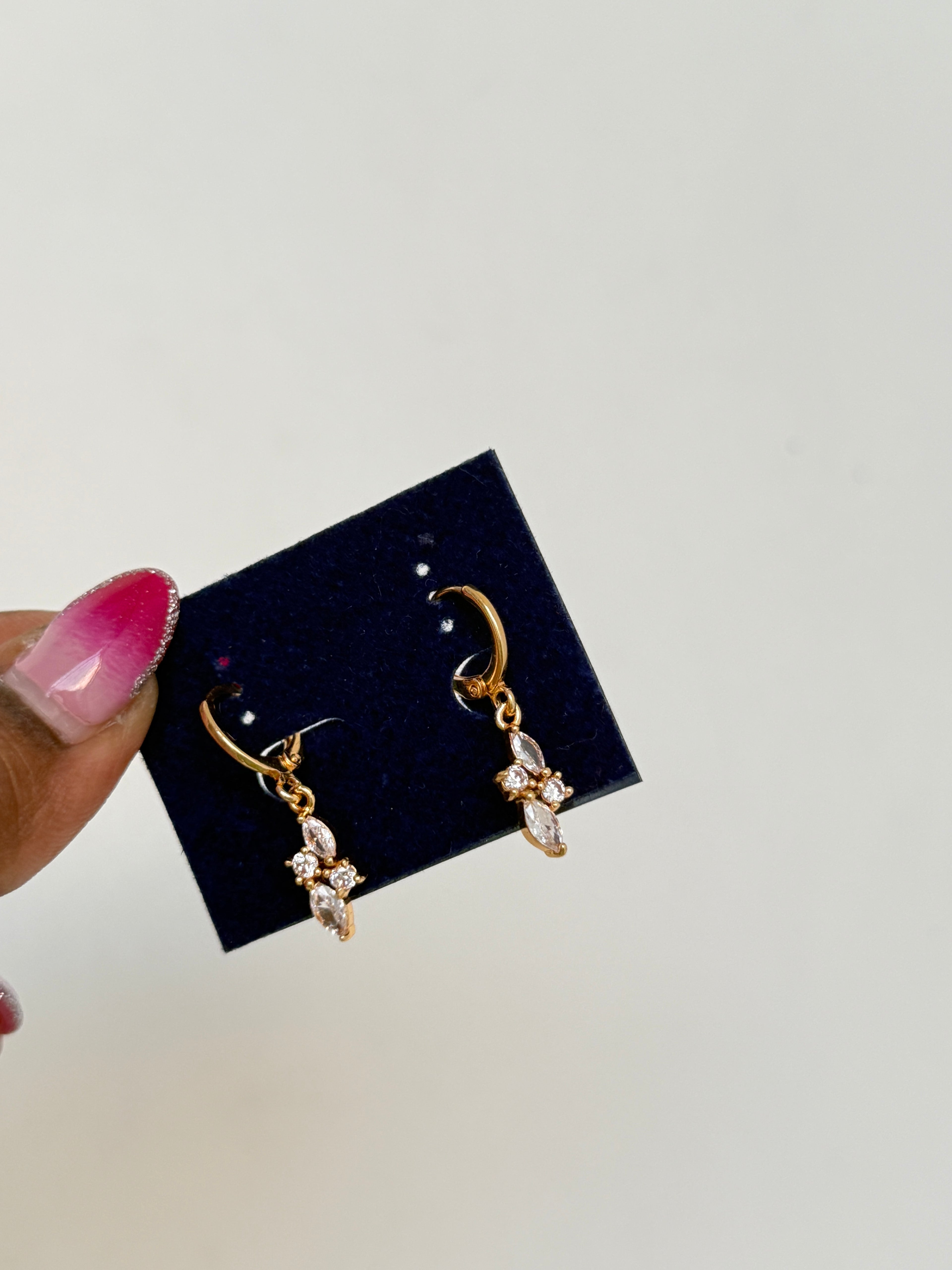 Ls004 drop locksystem hanging earrings
