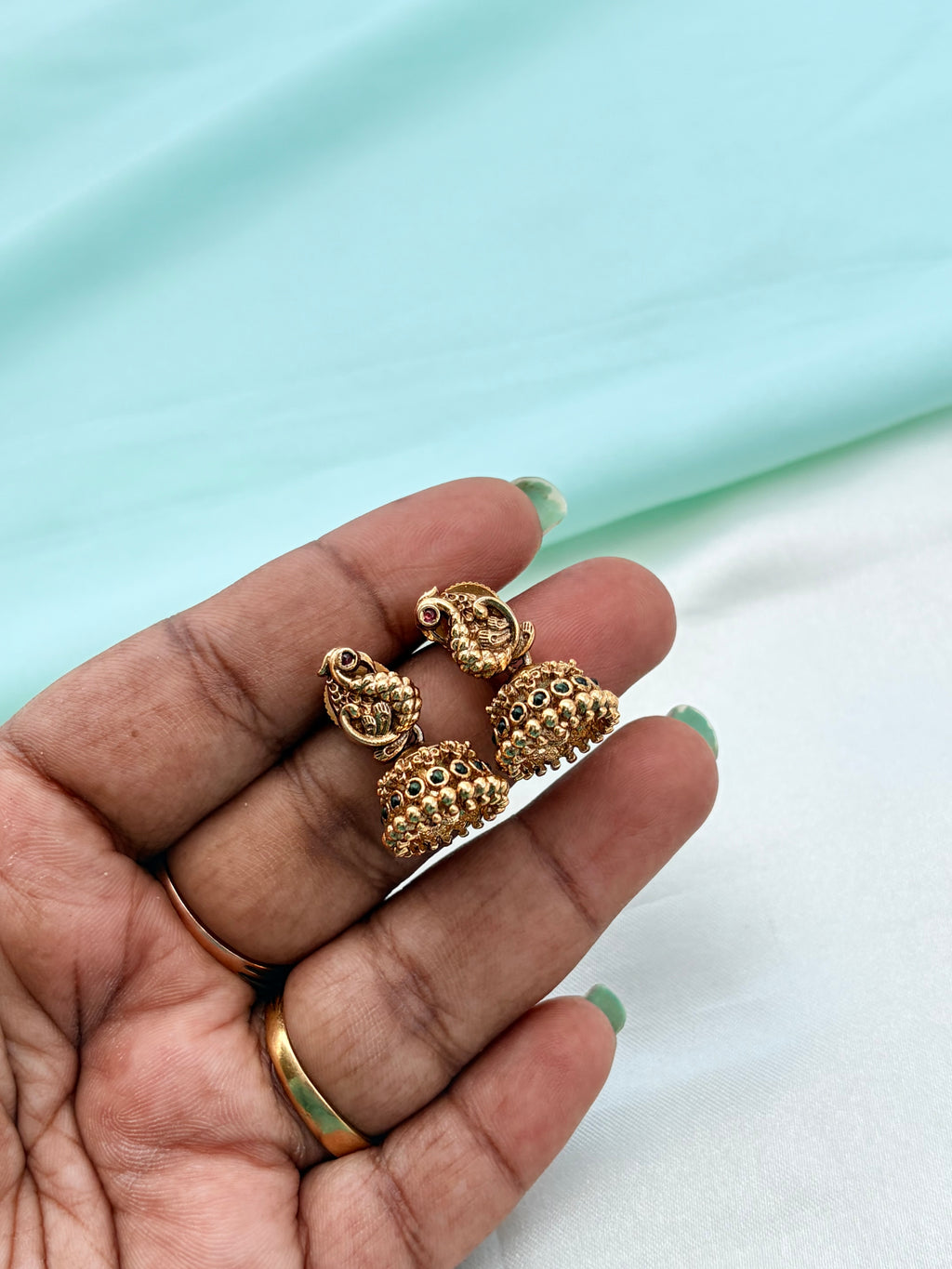 Unique peacock design butta earrings Er800