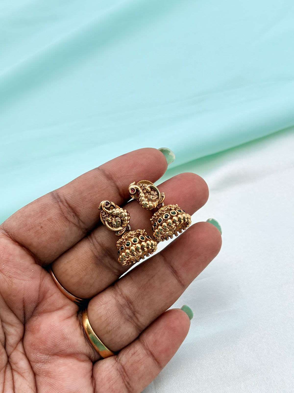 Unique peacock design butta earrings Er800