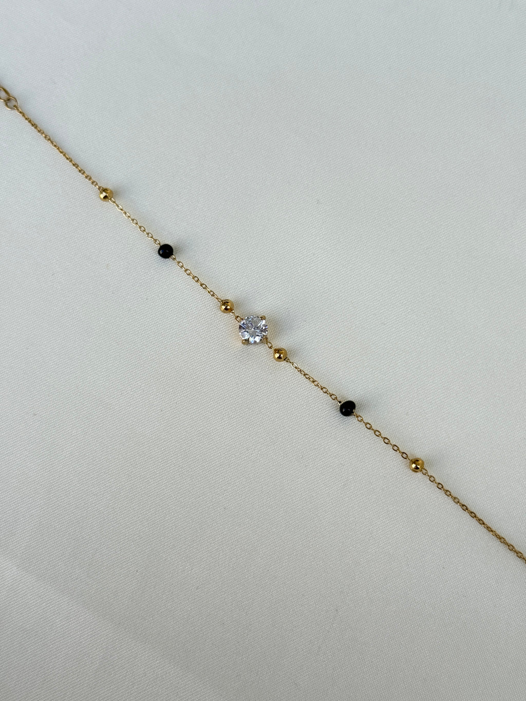 Br519 single line solitaire stone blackbeads bracelet (color won't fade) anti-tarnish