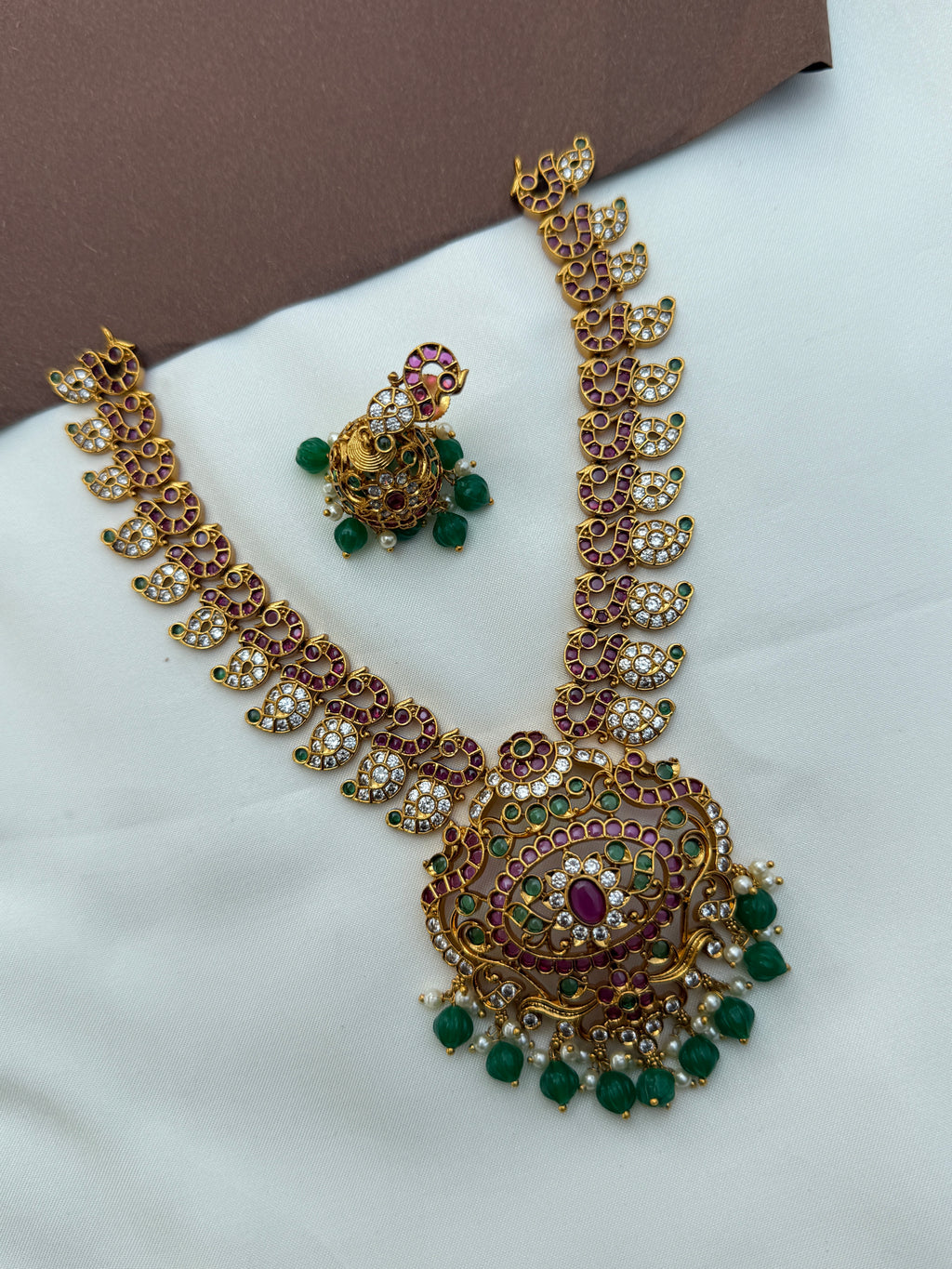 Ns567 Kempu mango peacock neckset