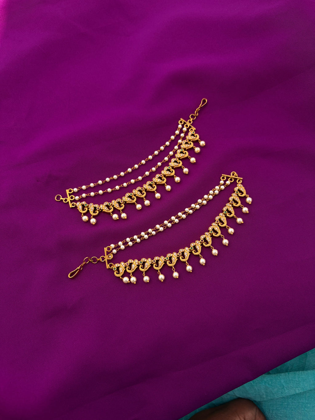 Unique peacock design and white pearls Chempaswaralu ch250