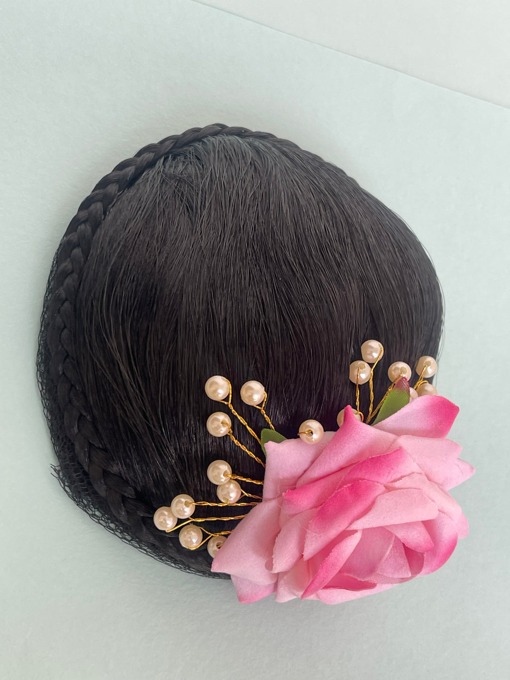 Hair bun with flower
