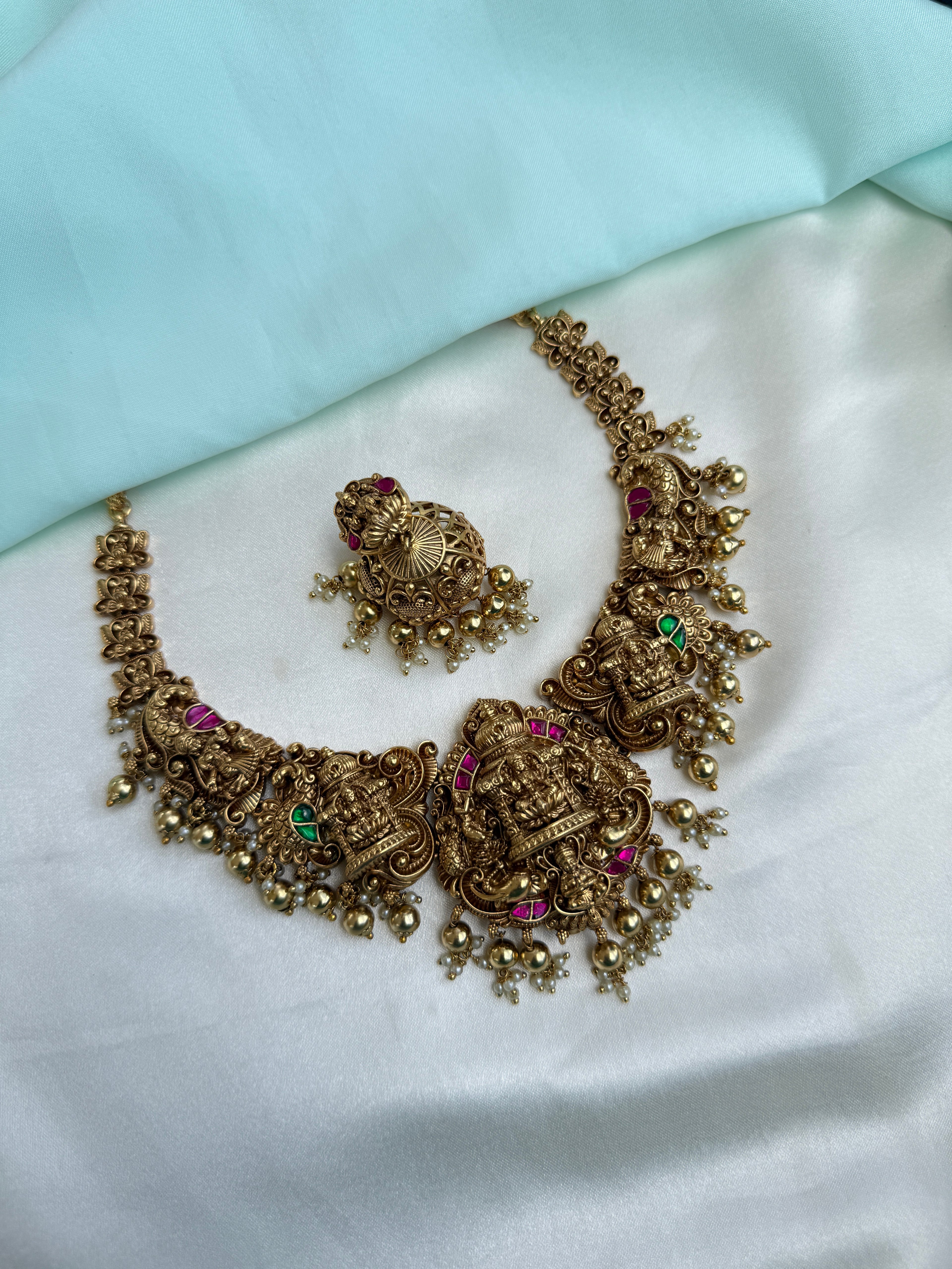 Jadau Kundan Lakshmi Devi with peacock short neckset with butts earrings ns288