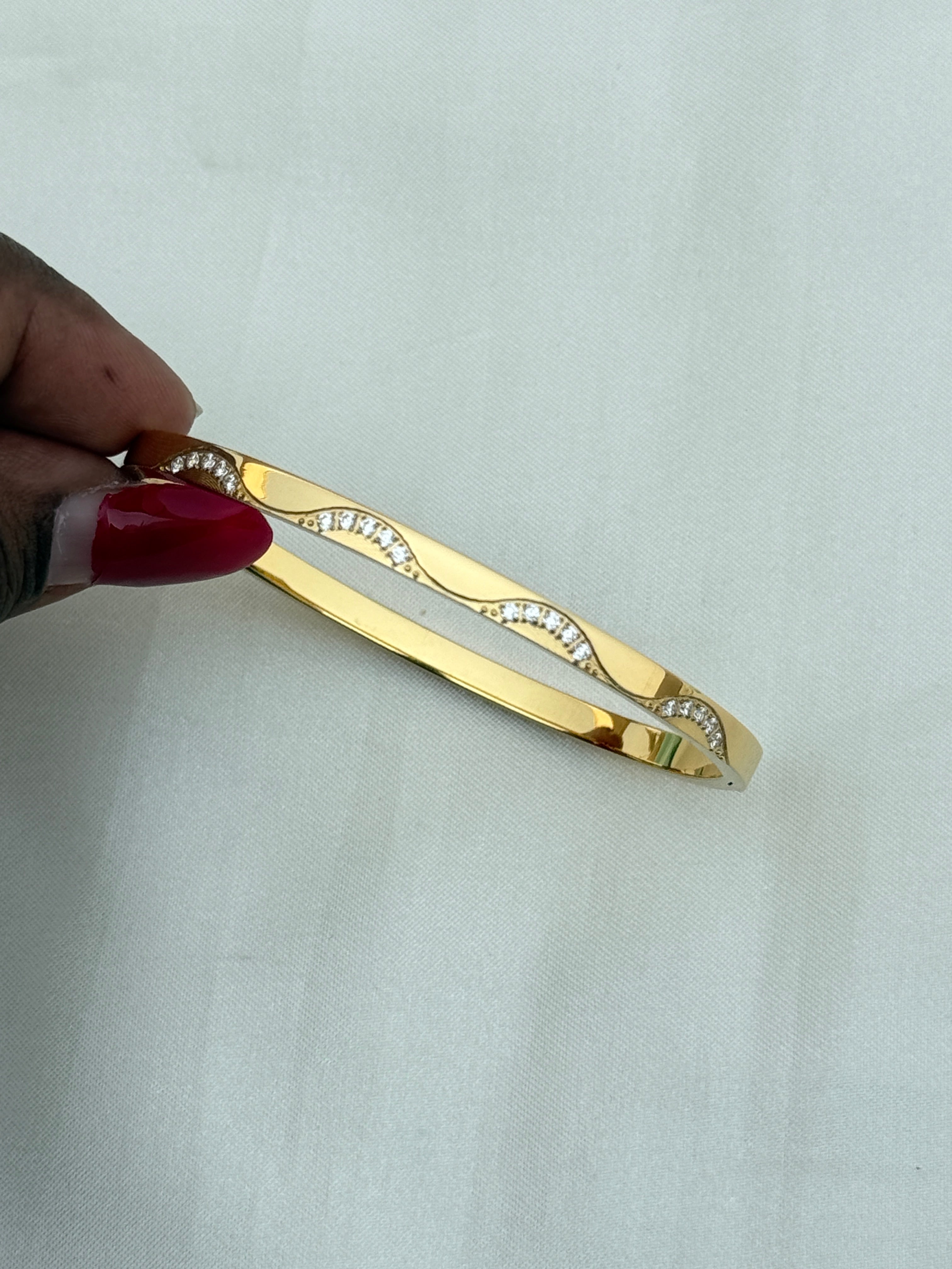 Ab559 anti tarnish openable kada bracelet
