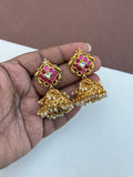 Er201 gold butta earrings