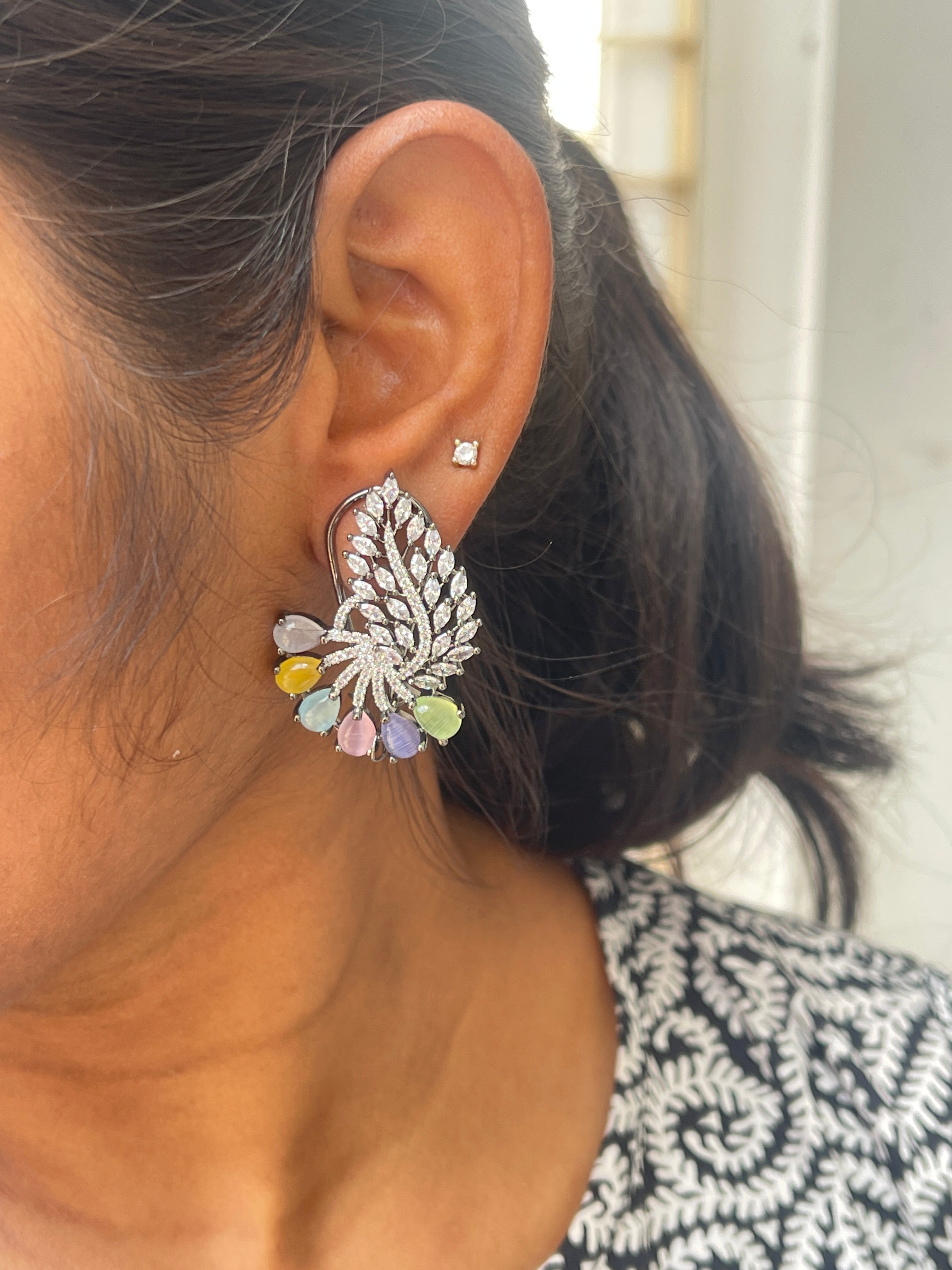 Zircon multi party wear heavy studs