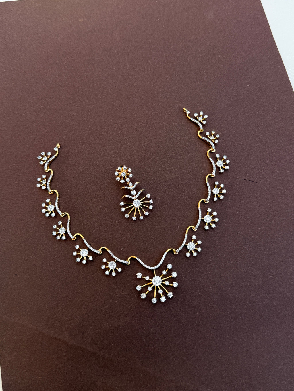 Ns802 simple diamond finishing flower neckset suits for kids and adults