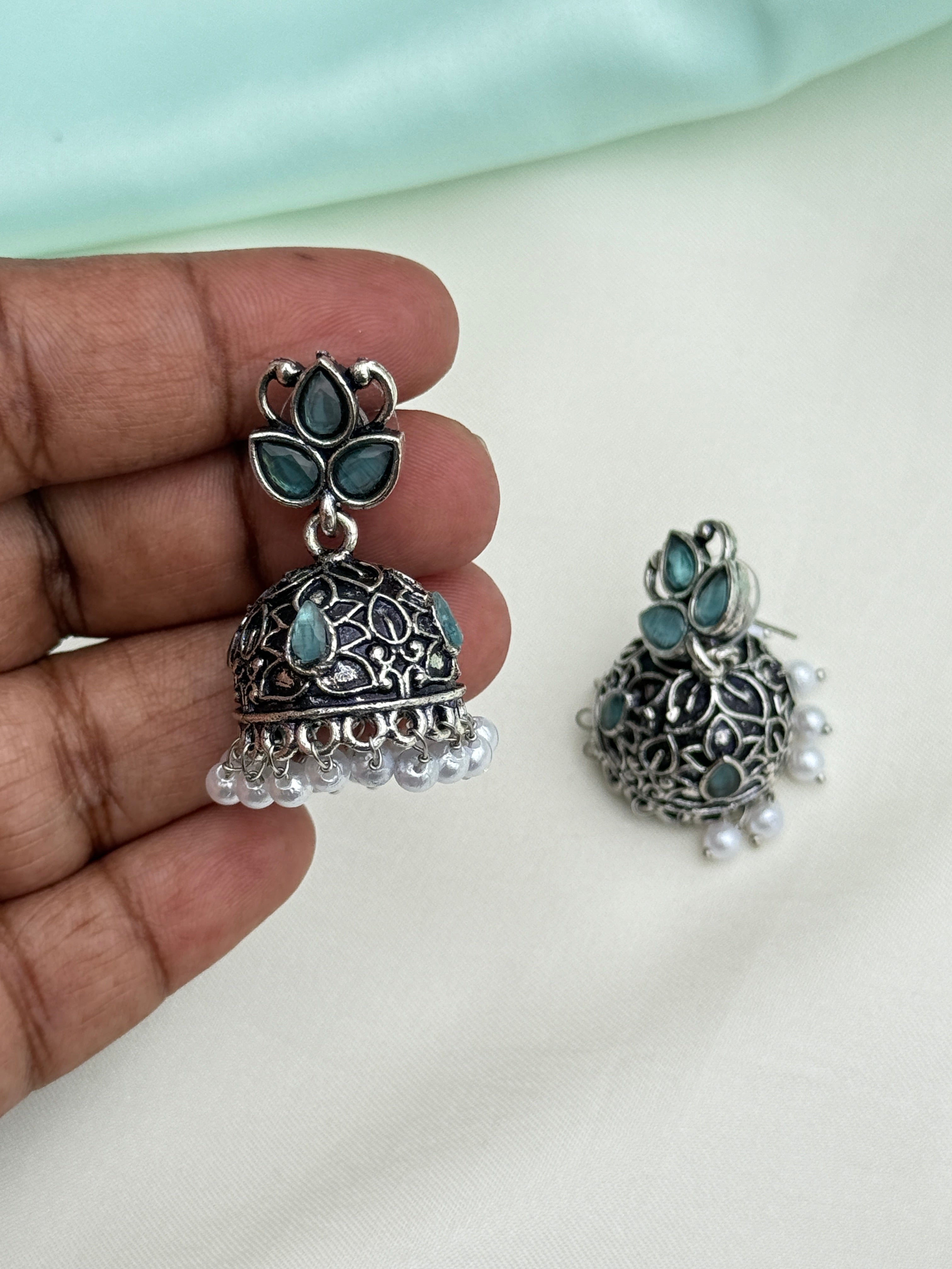 Er207 oxidised butta back push earings