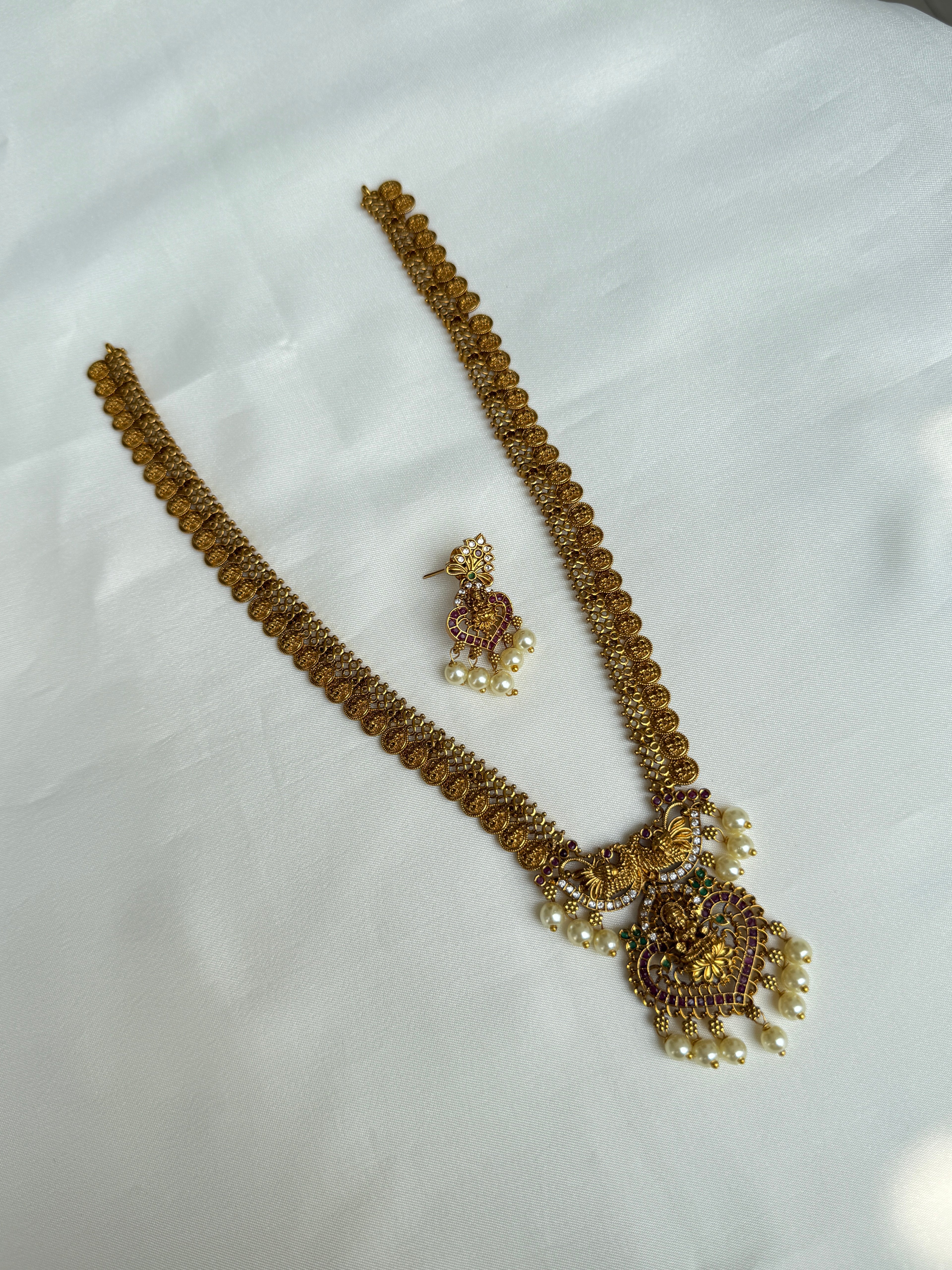 Lh549 v shape Lakshmi devi peacock 3/4th kasulaperu haram