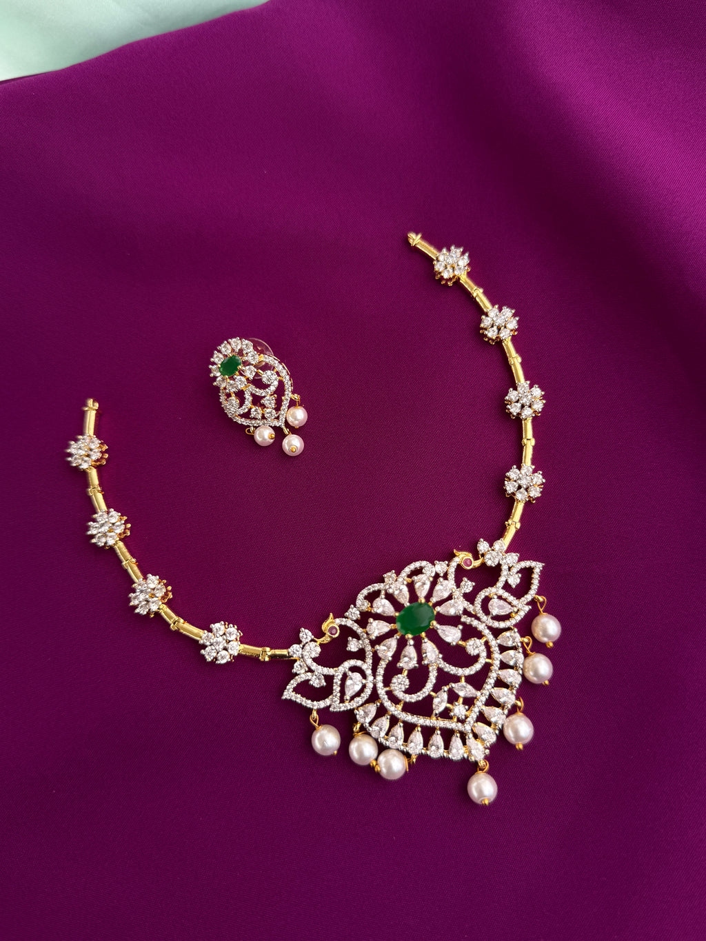 Emerald kante flower design Neckset with earrings ns299