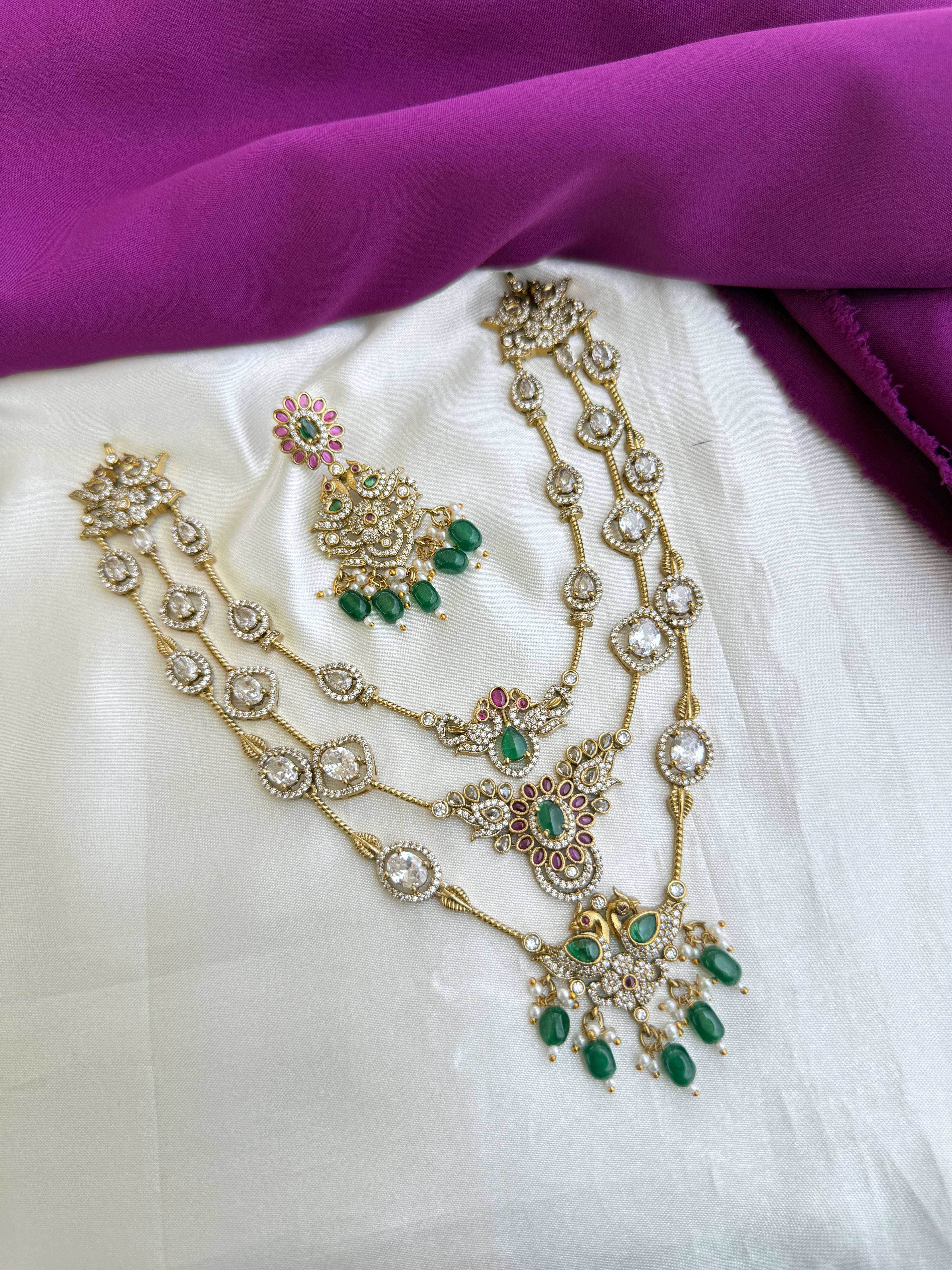 Unique Emerald 3 layers Neckset with earrings ns215
