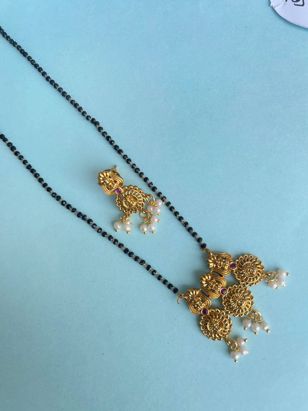 Single line short size lakshmidevi blackbeads with Earrings bb1645