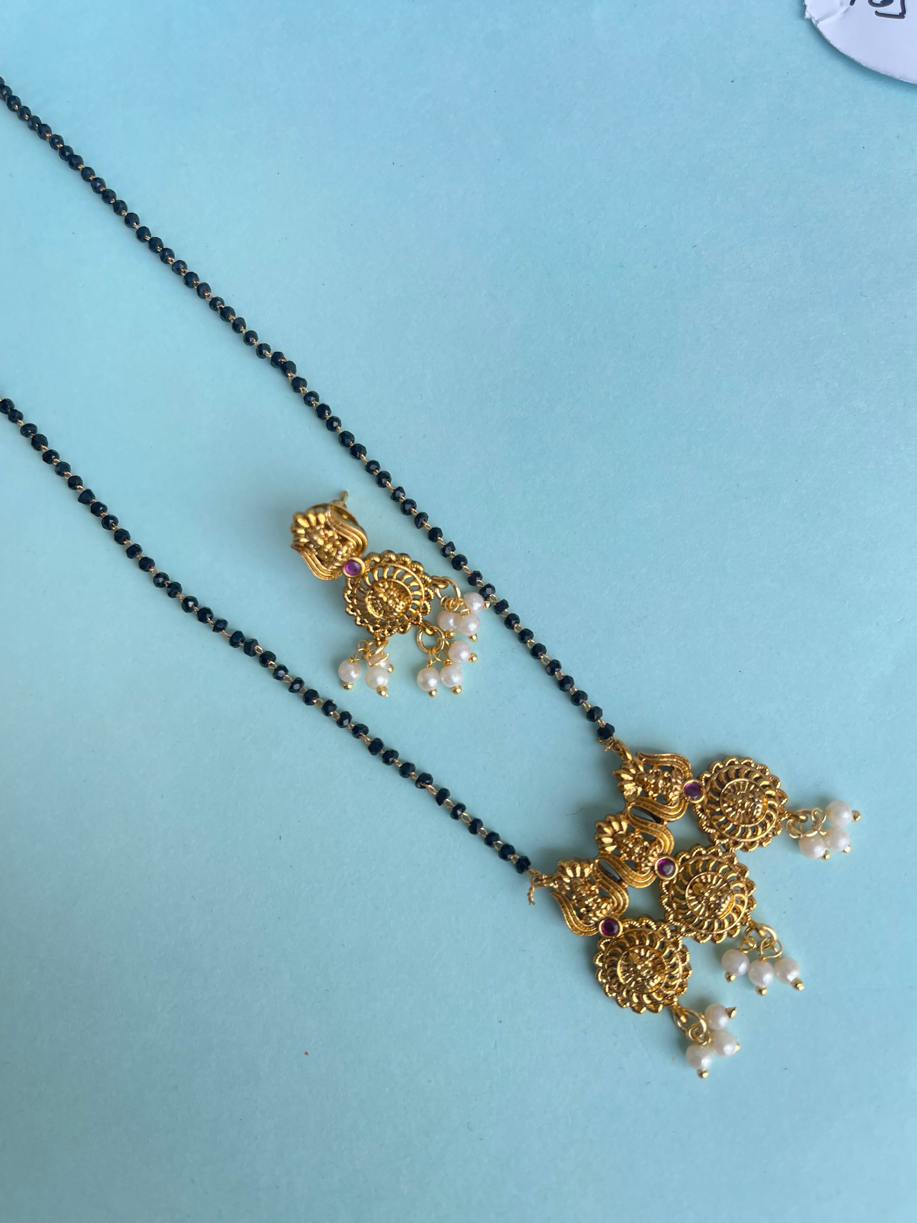 Single line short size lakshmidevi blackbeads with Earrings bb1645