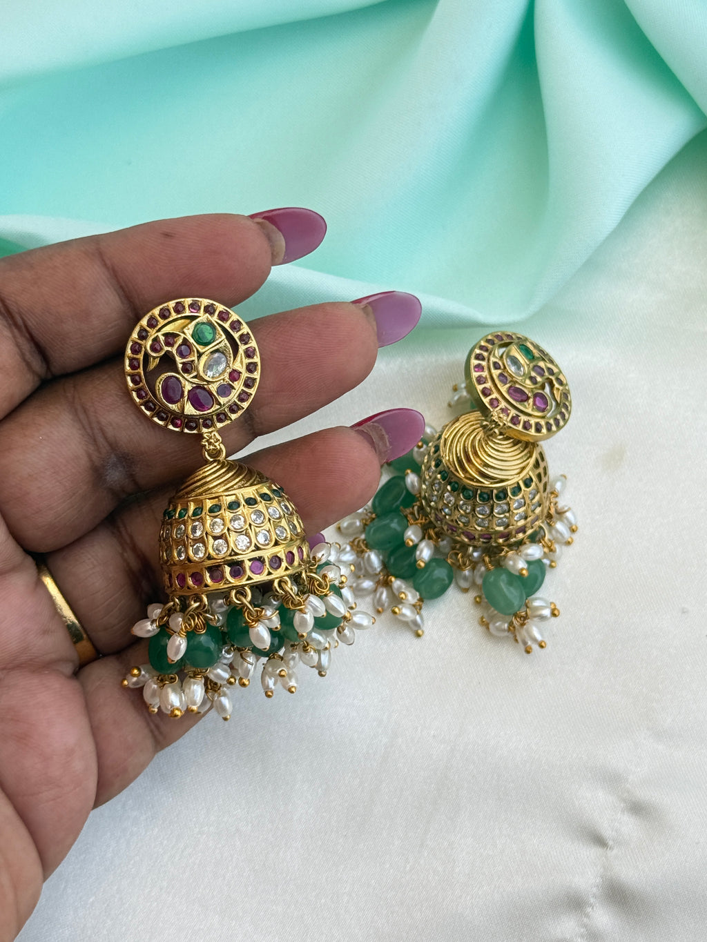 Er260 kemp peacock butta earrings with rice pearls