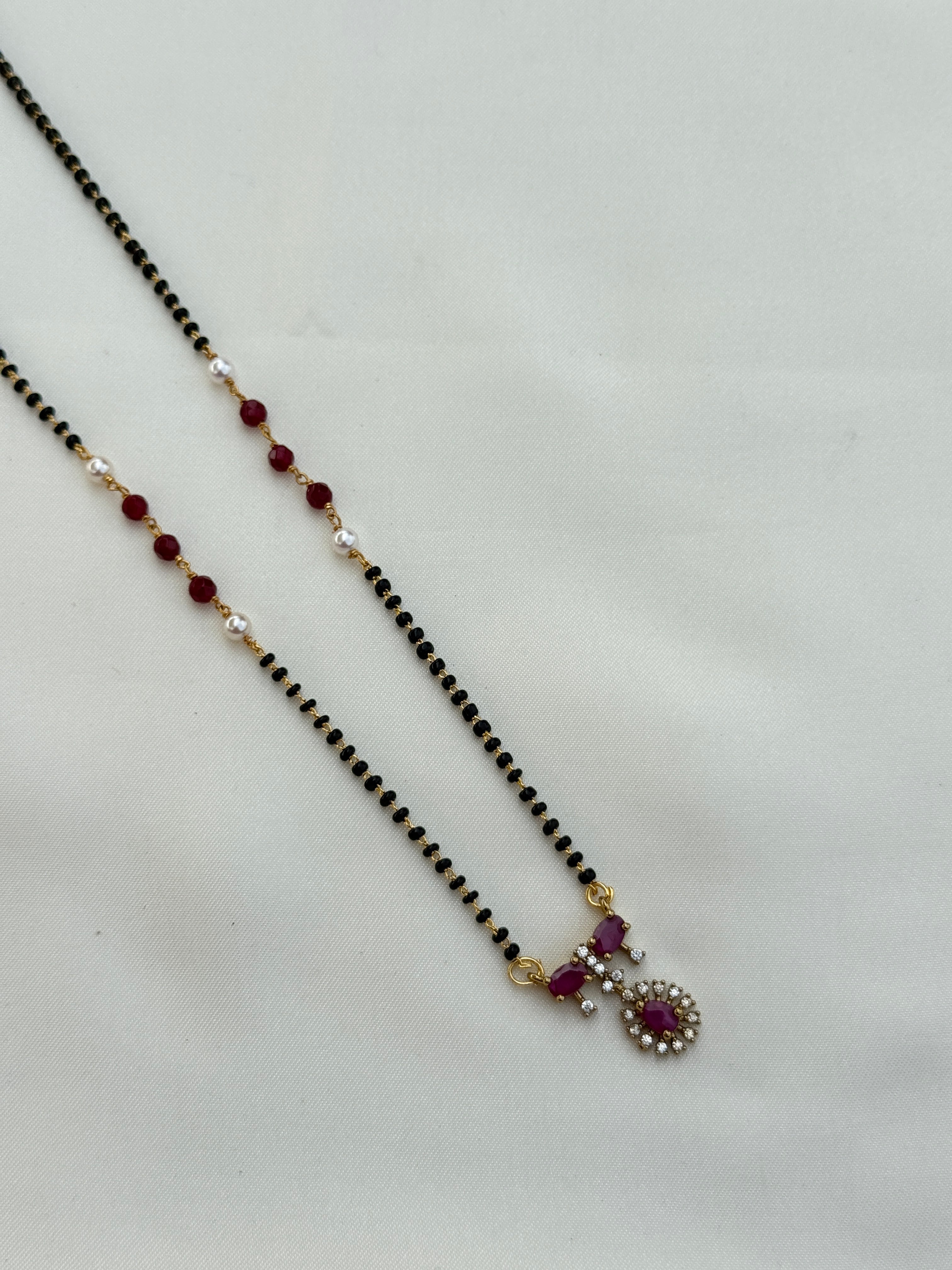 Bb031single line short blackbeads