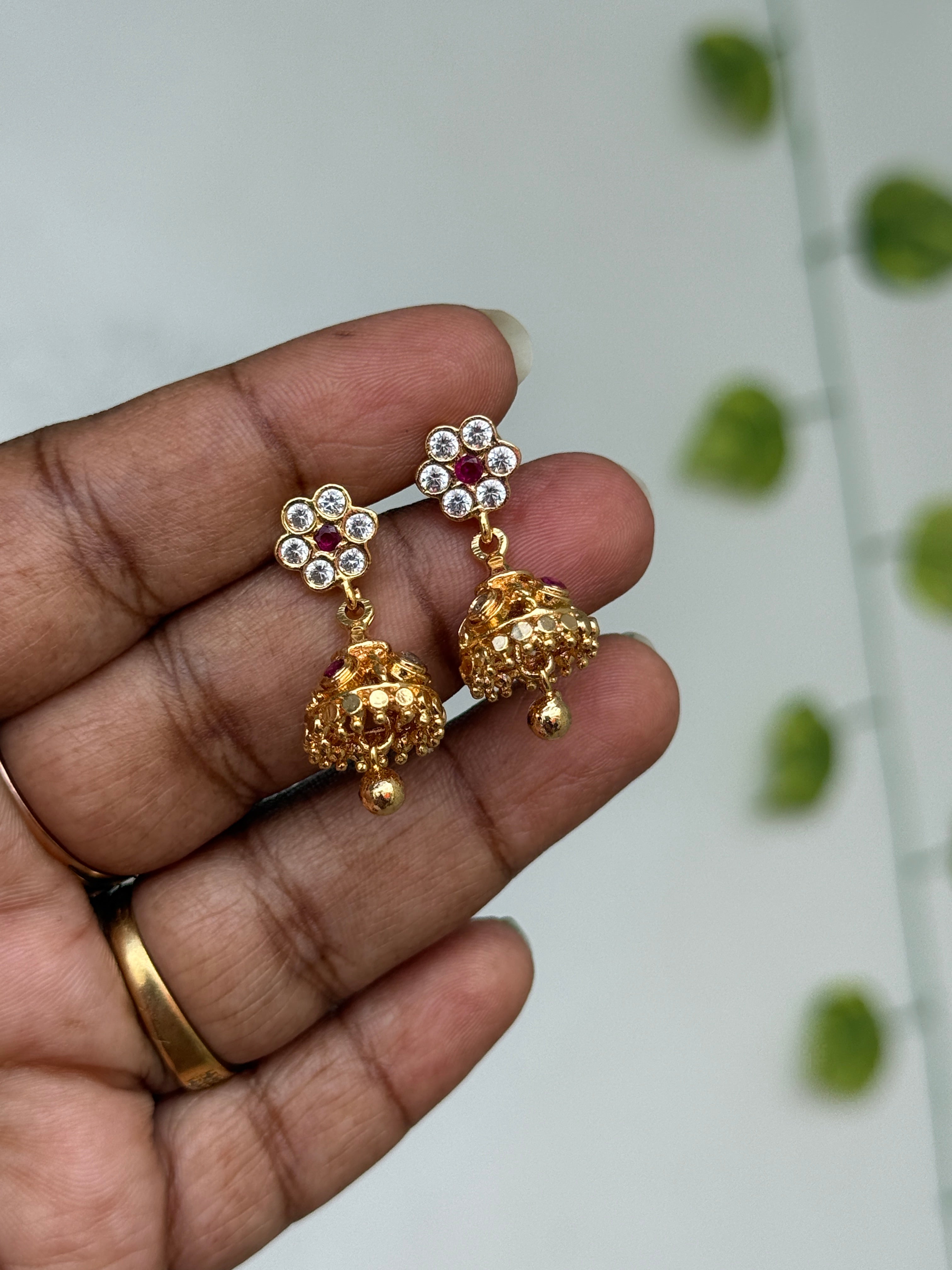 Ph601 Panchaloham stones butta back screw earrings