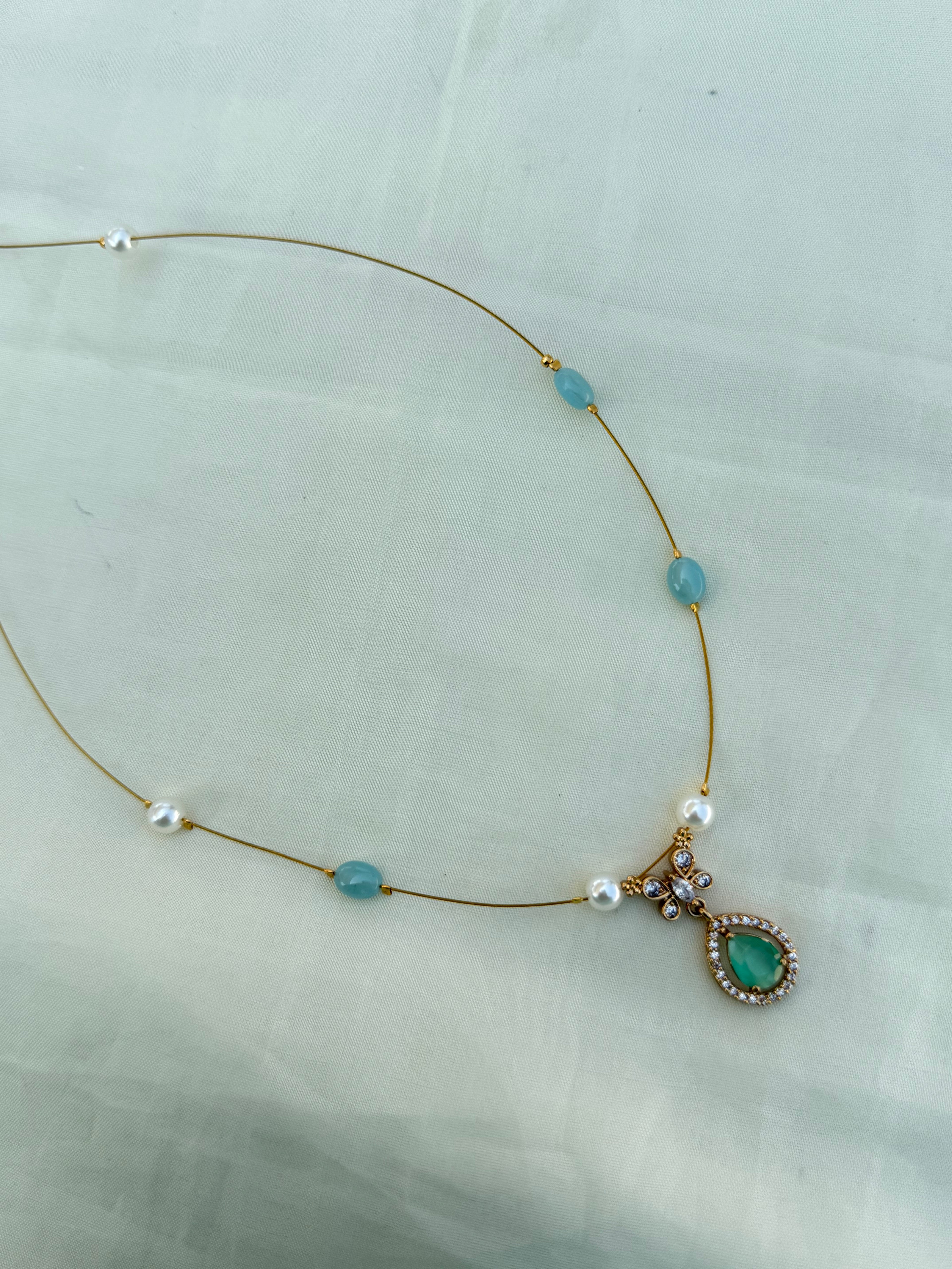 Ns0022 butterfly invisible chain