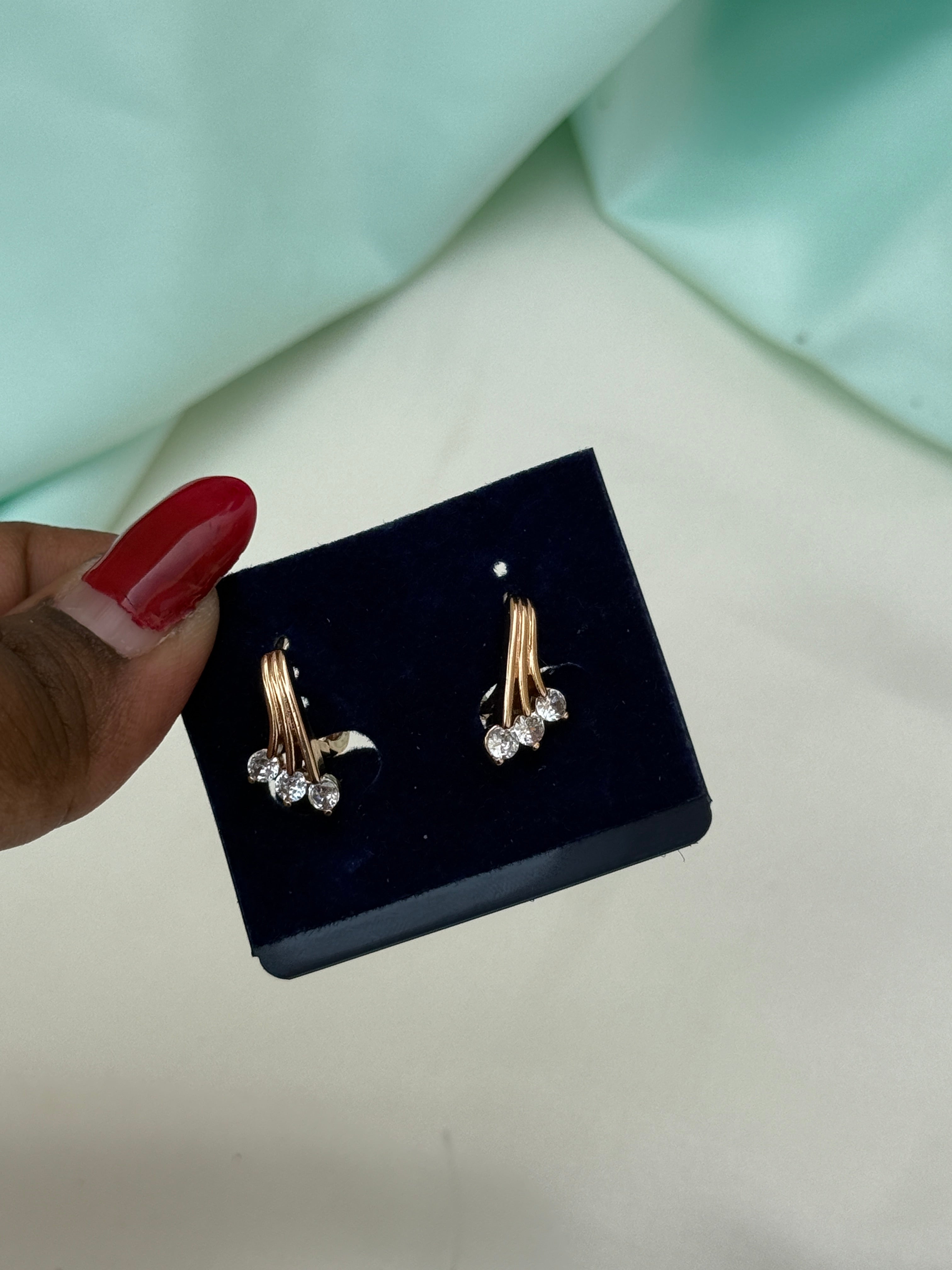 St088 anti tarnish hoops earrings