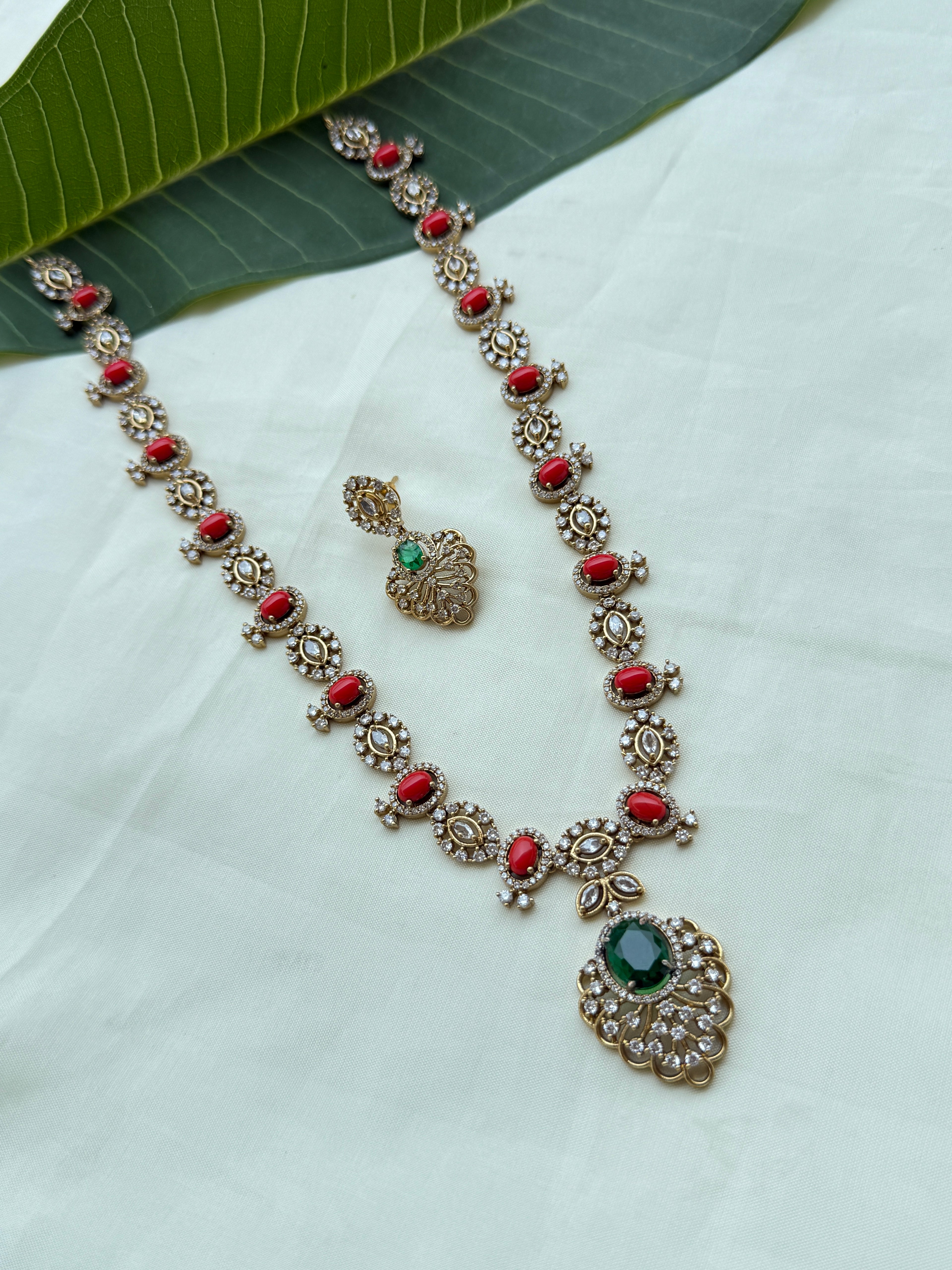 Lh2006 uncuts corals green beads haram