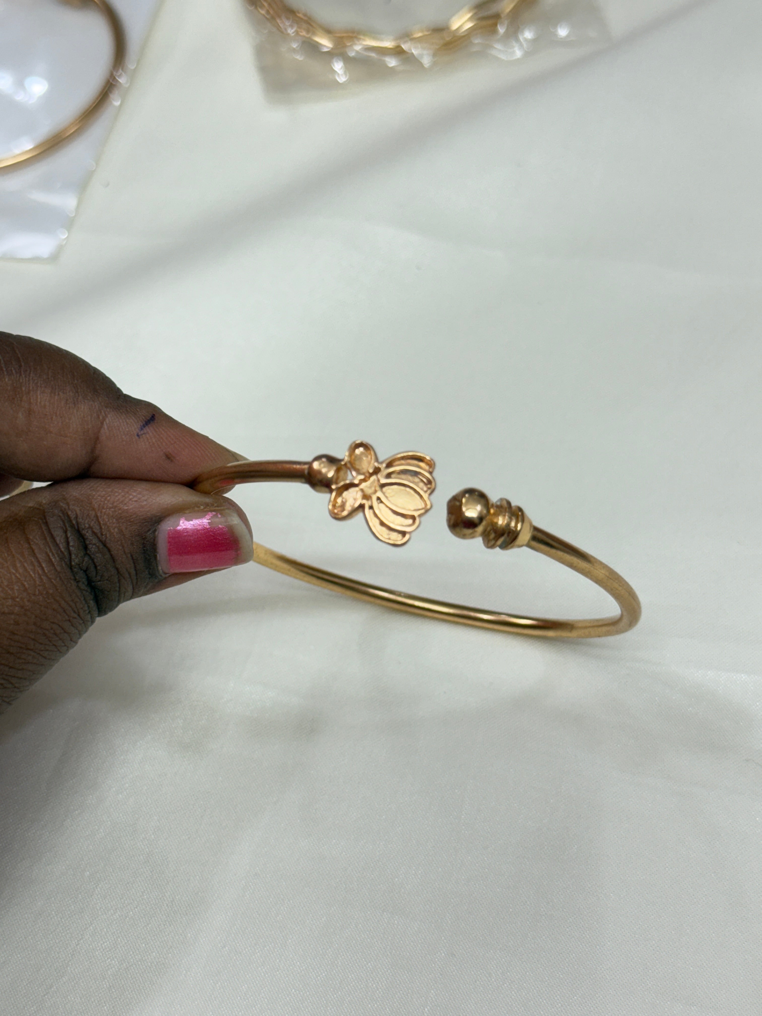 Br530 adjustable panchaloham lotus bracelet