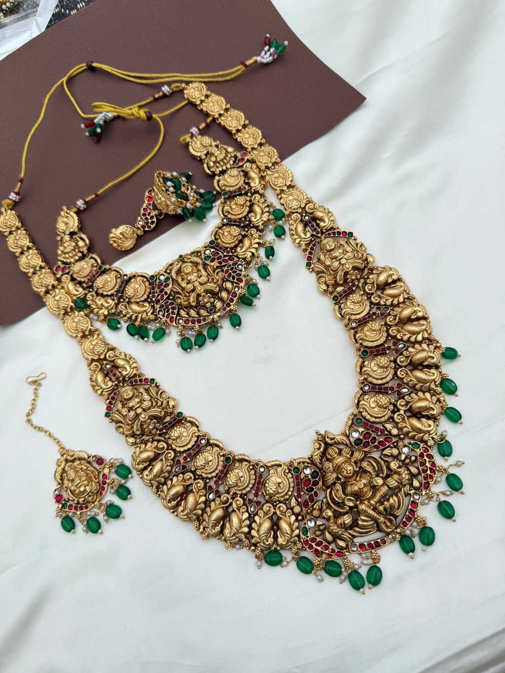 Bs108 heavy lakshmi devi kemp bridal set