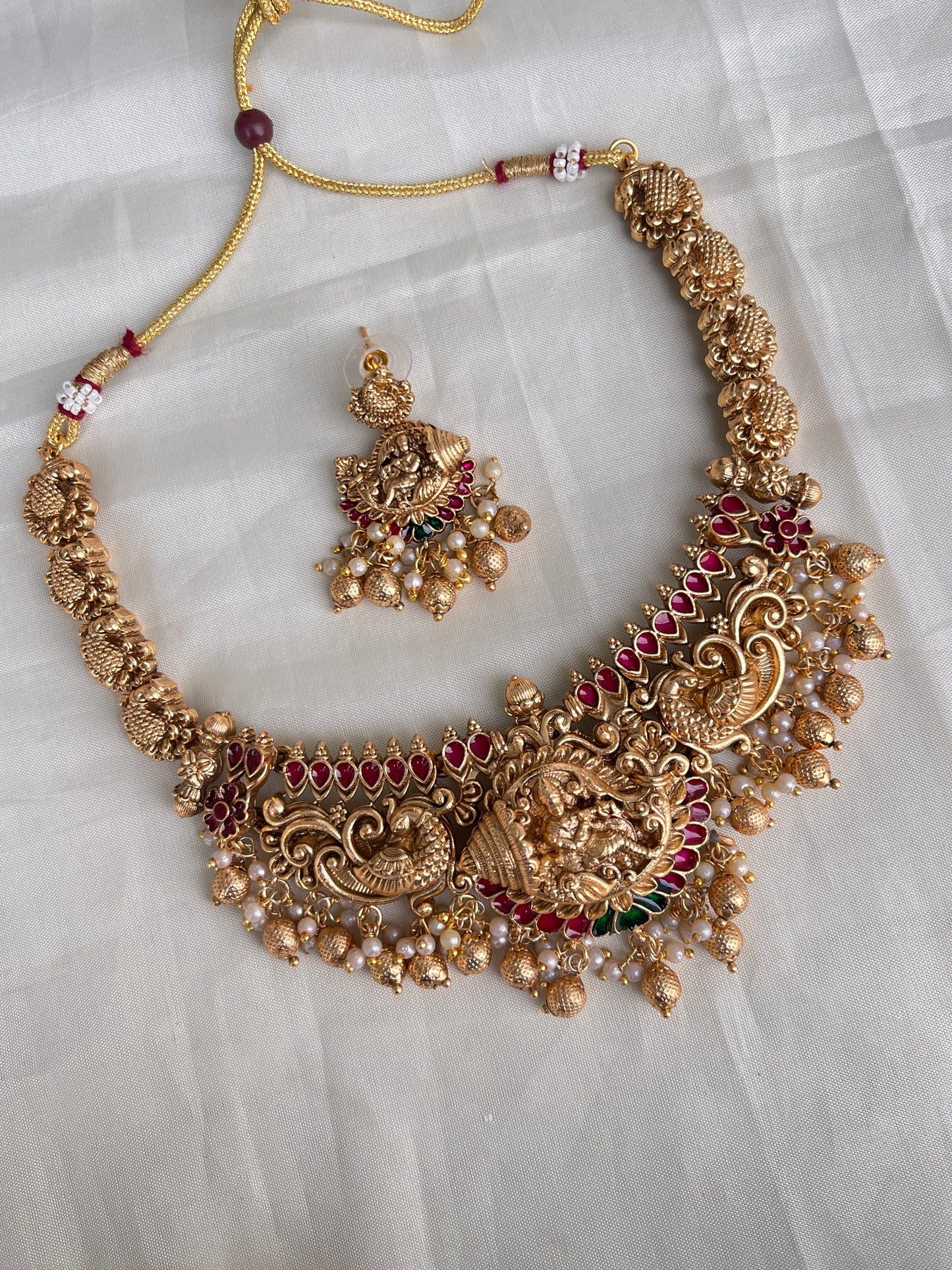 Lord Krishna in shankam neckset with Earrings ns2006