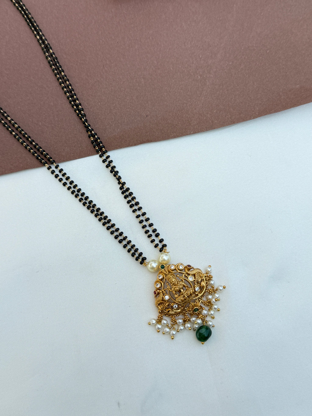 Bb086 18inches 2 lines Lakshmidevi blackbeads