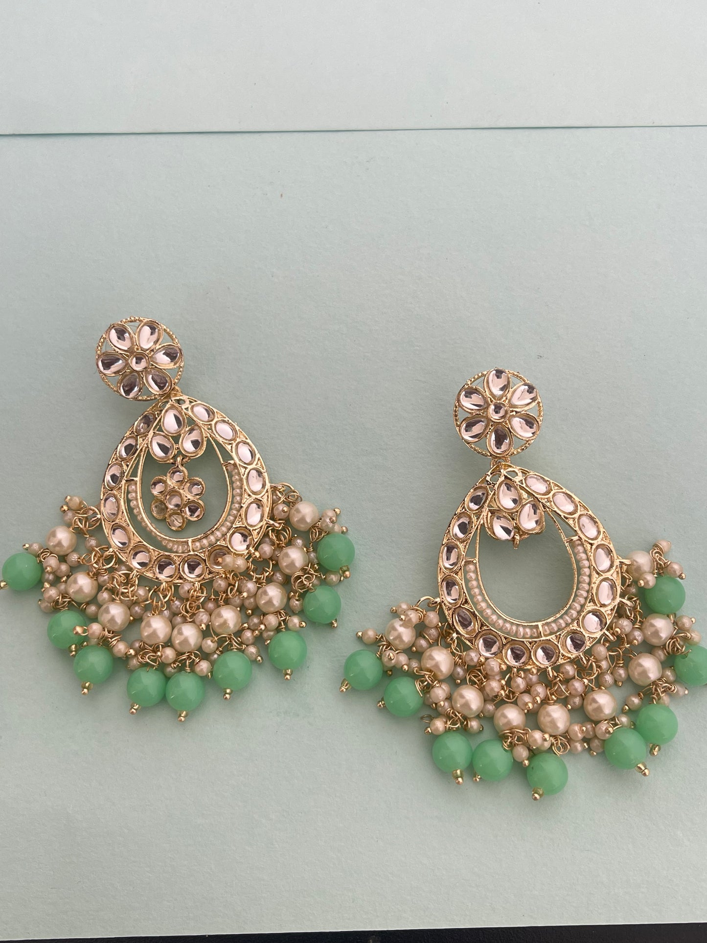 Lightweight chandbali earrings