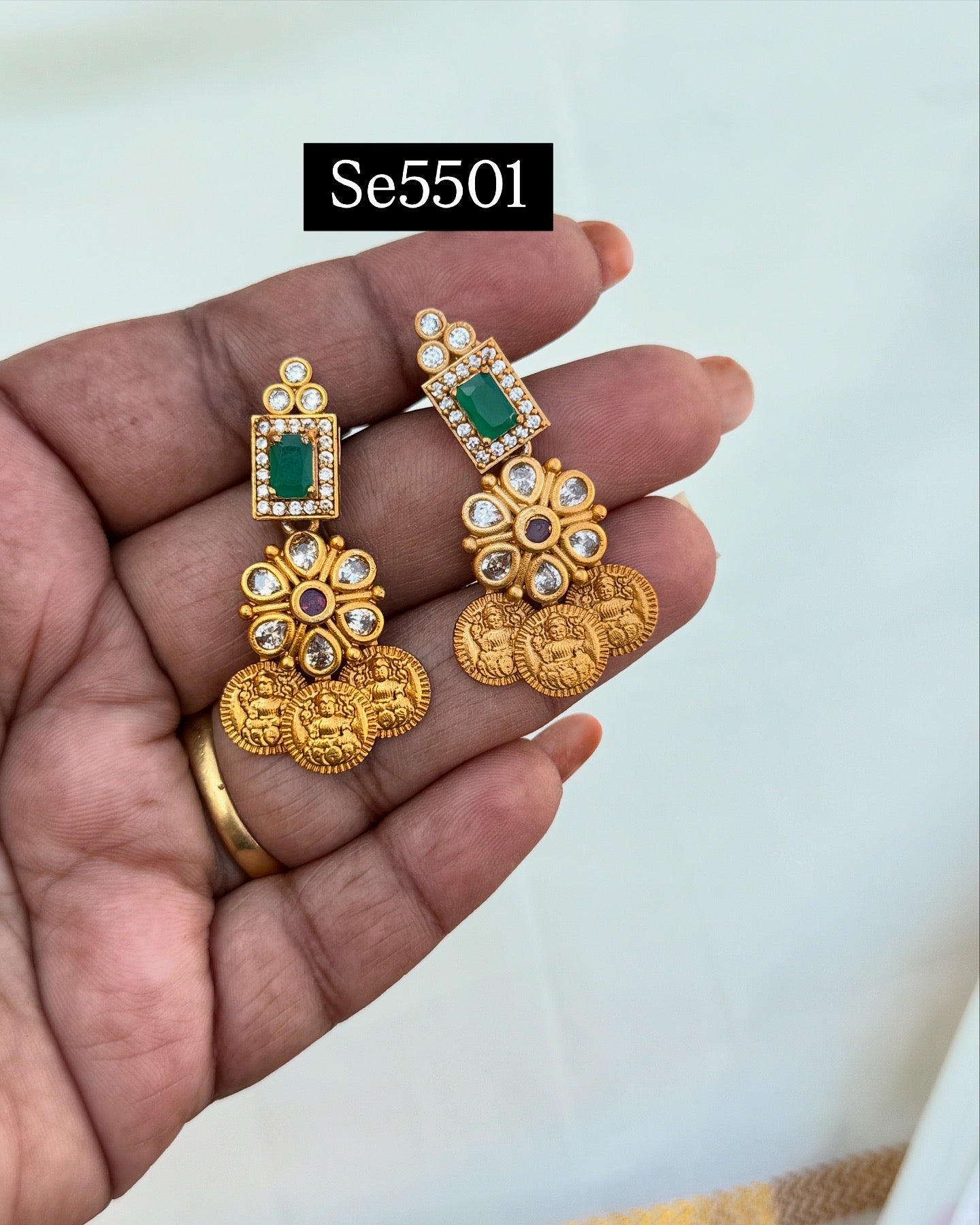 250/- sale earrings
