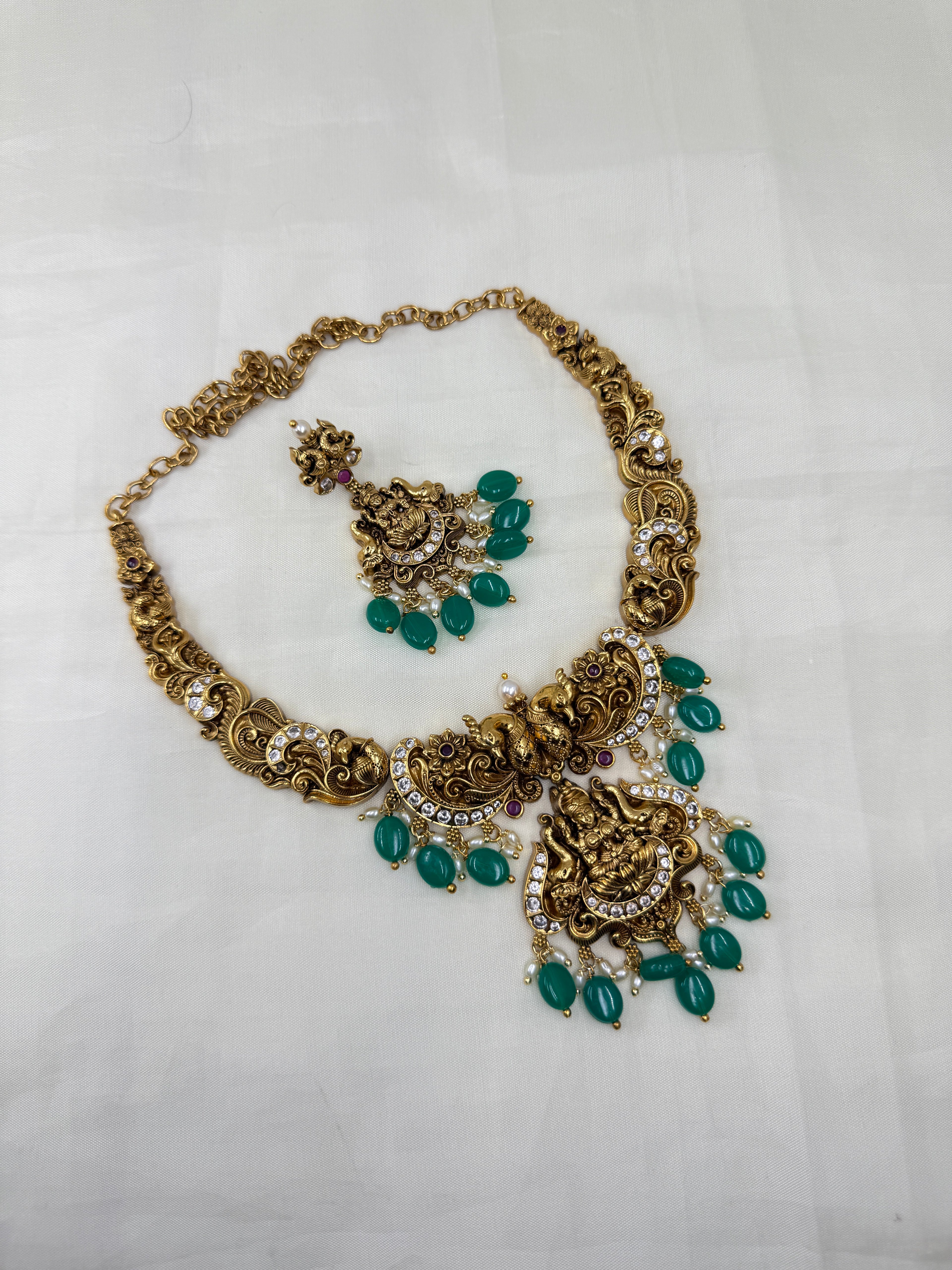 Ns305 3D nakshi neckset with green beads and rice pearls