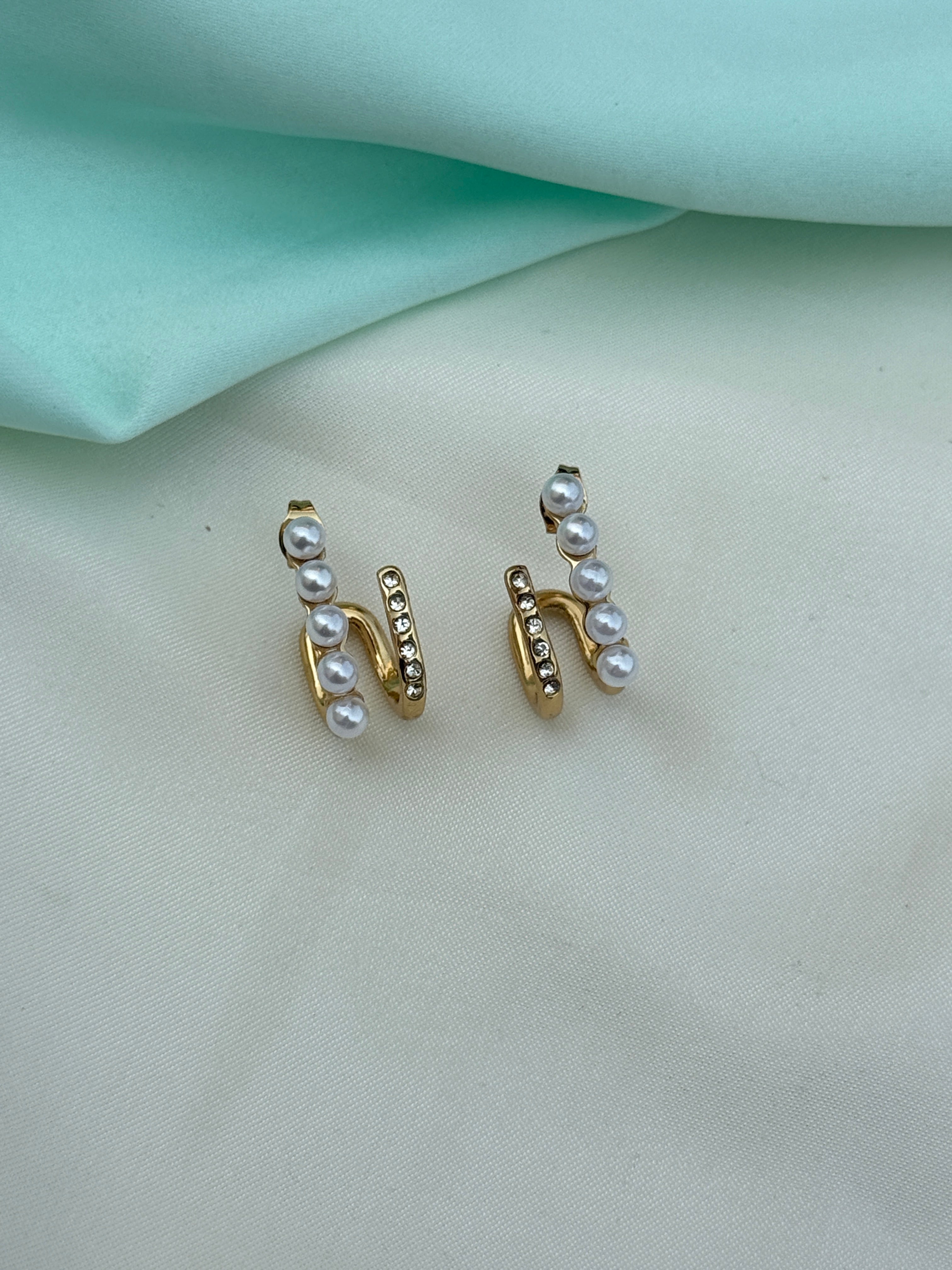 St085 anti tarnish pearl studs