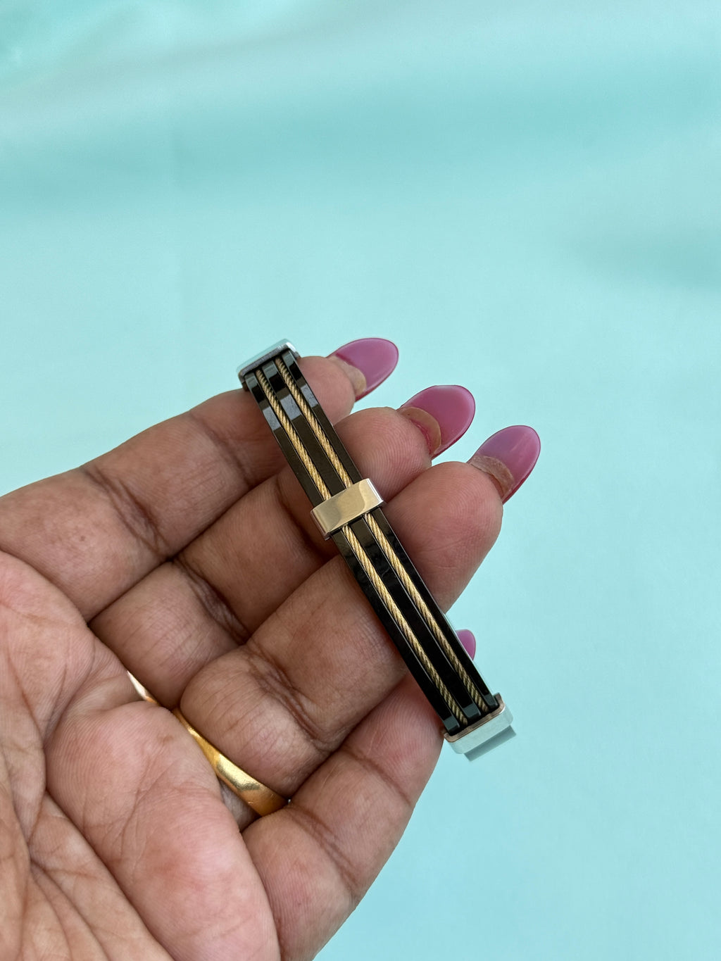 Mn023 openable anti tarnish black and gold kada bracelet