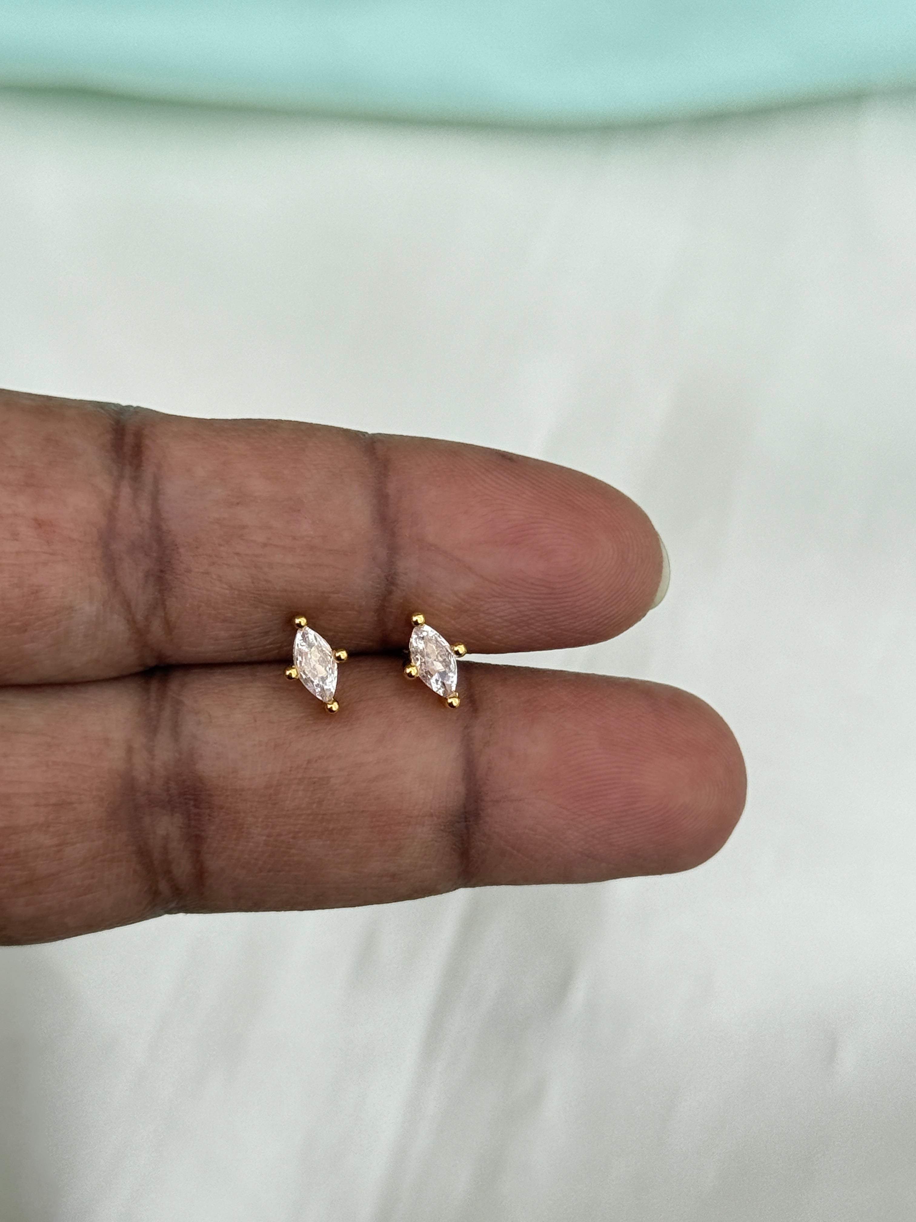 St150 1 stone back ball second tops