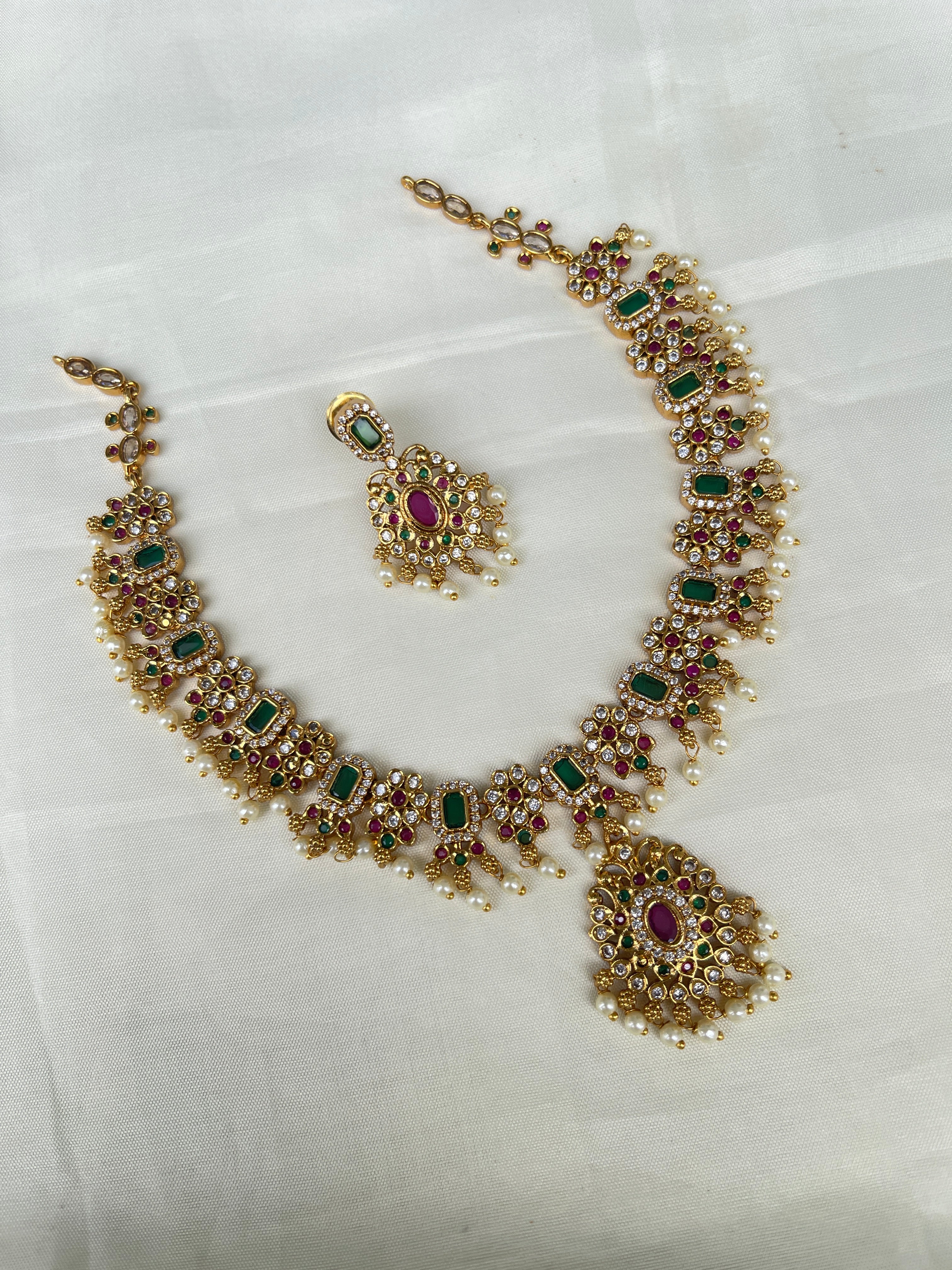 Multi square neckset ns2045