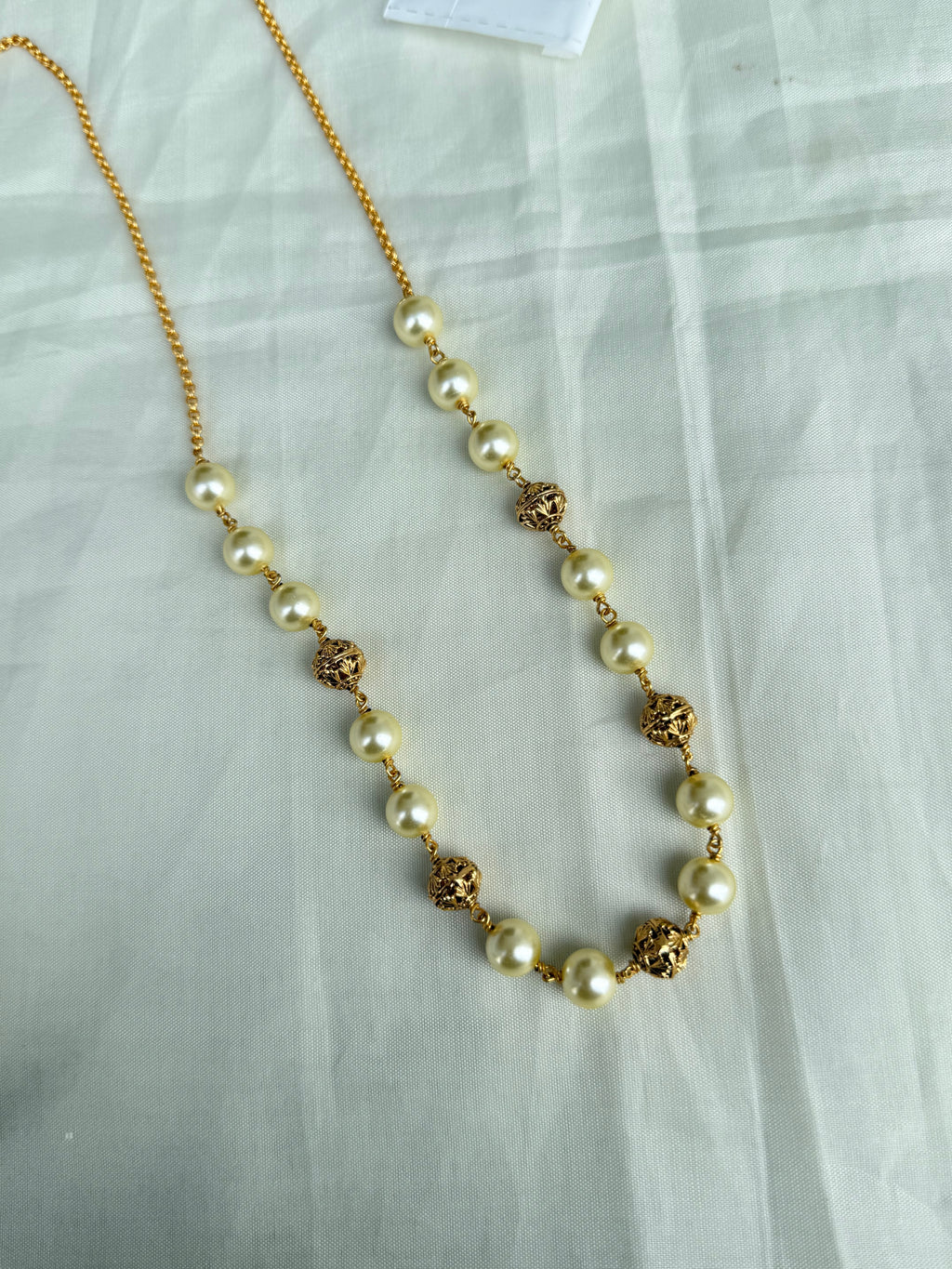 Nakshi balls with pearl single line chain