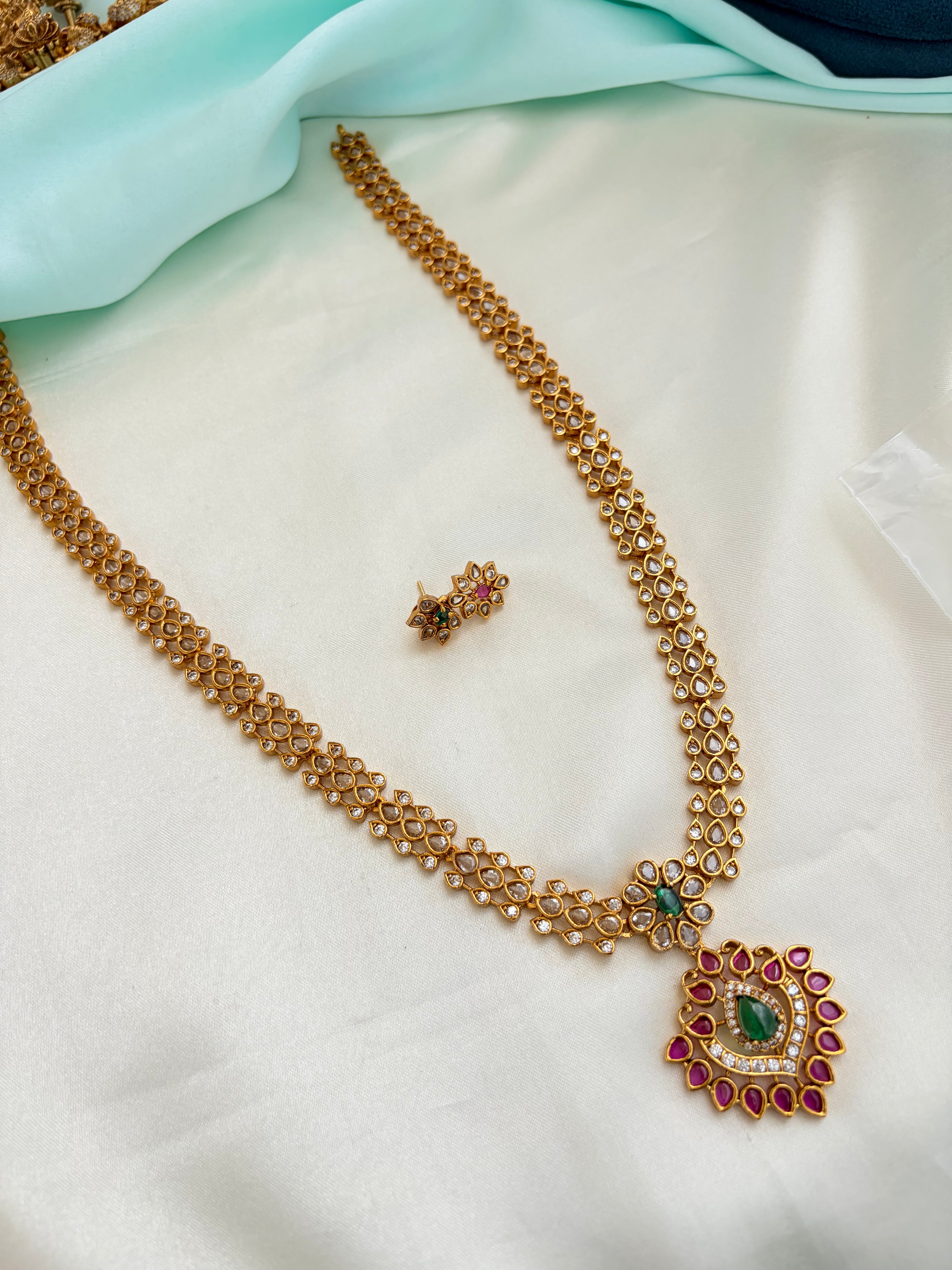 Ruby Emerald flower Neckset with Earrings Ns924