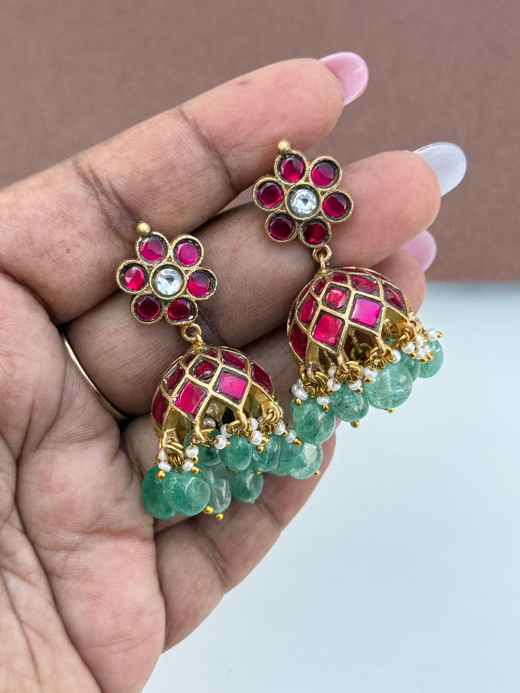 Er169  jadau kundan butta earrings