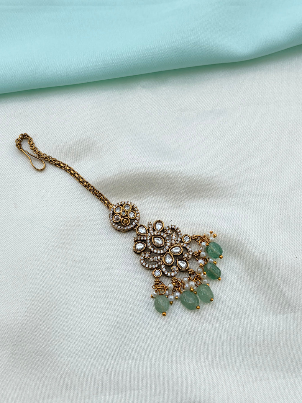 Cz stones with green beads tikka tk153