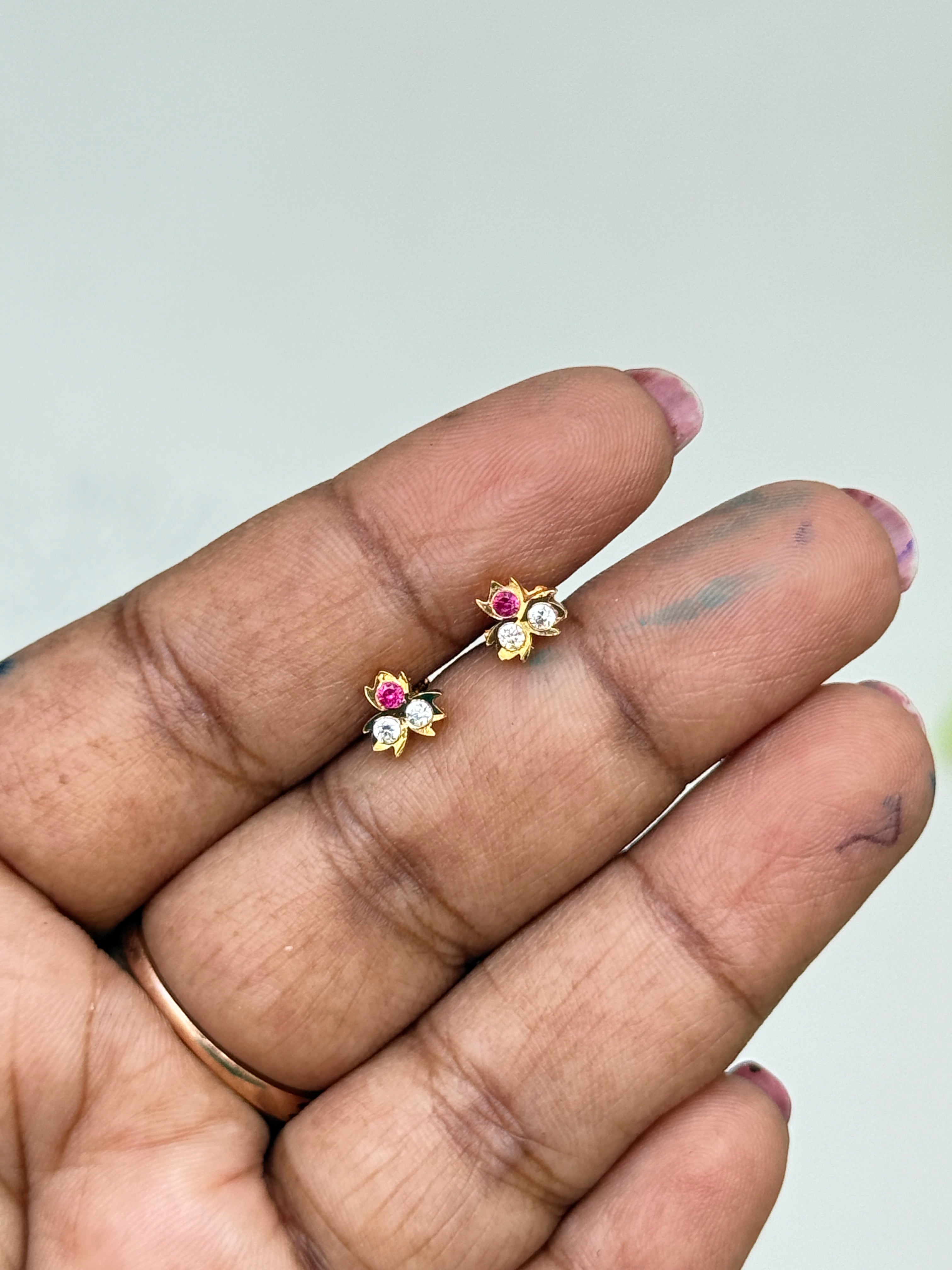 Ph036 Panchaloham small studs with back screw