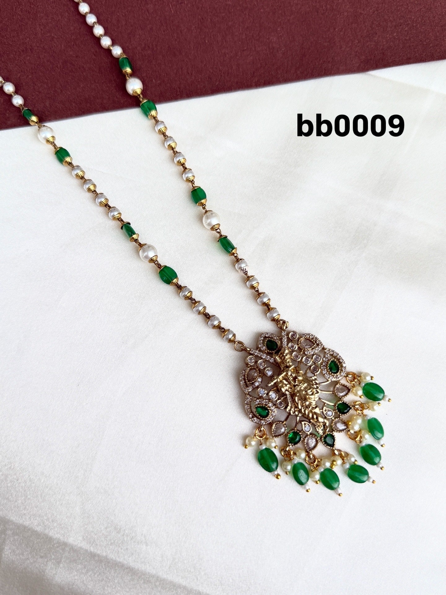 Bb0009 lord Krishna pearl chain