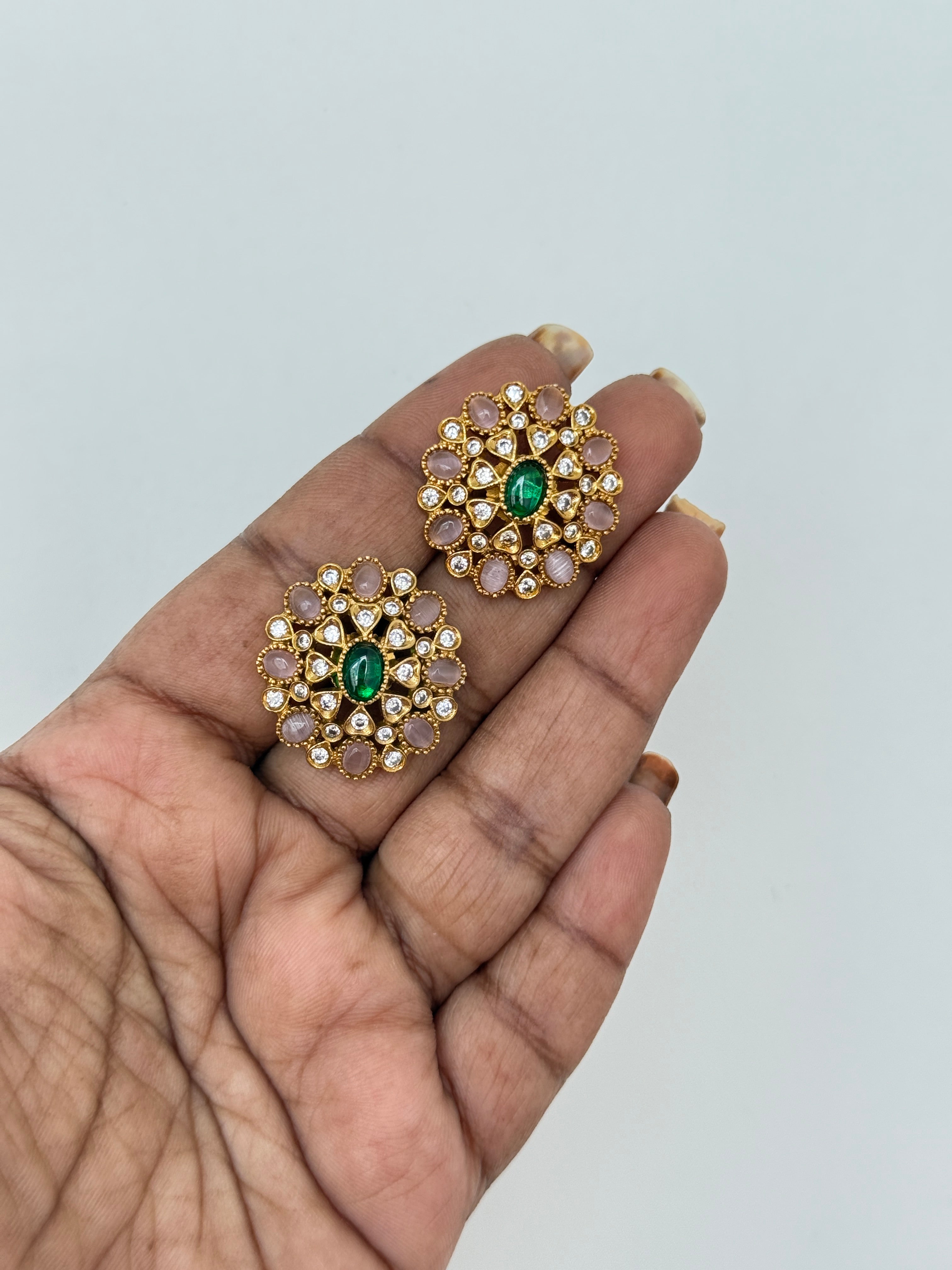 Pastel big studs st1667