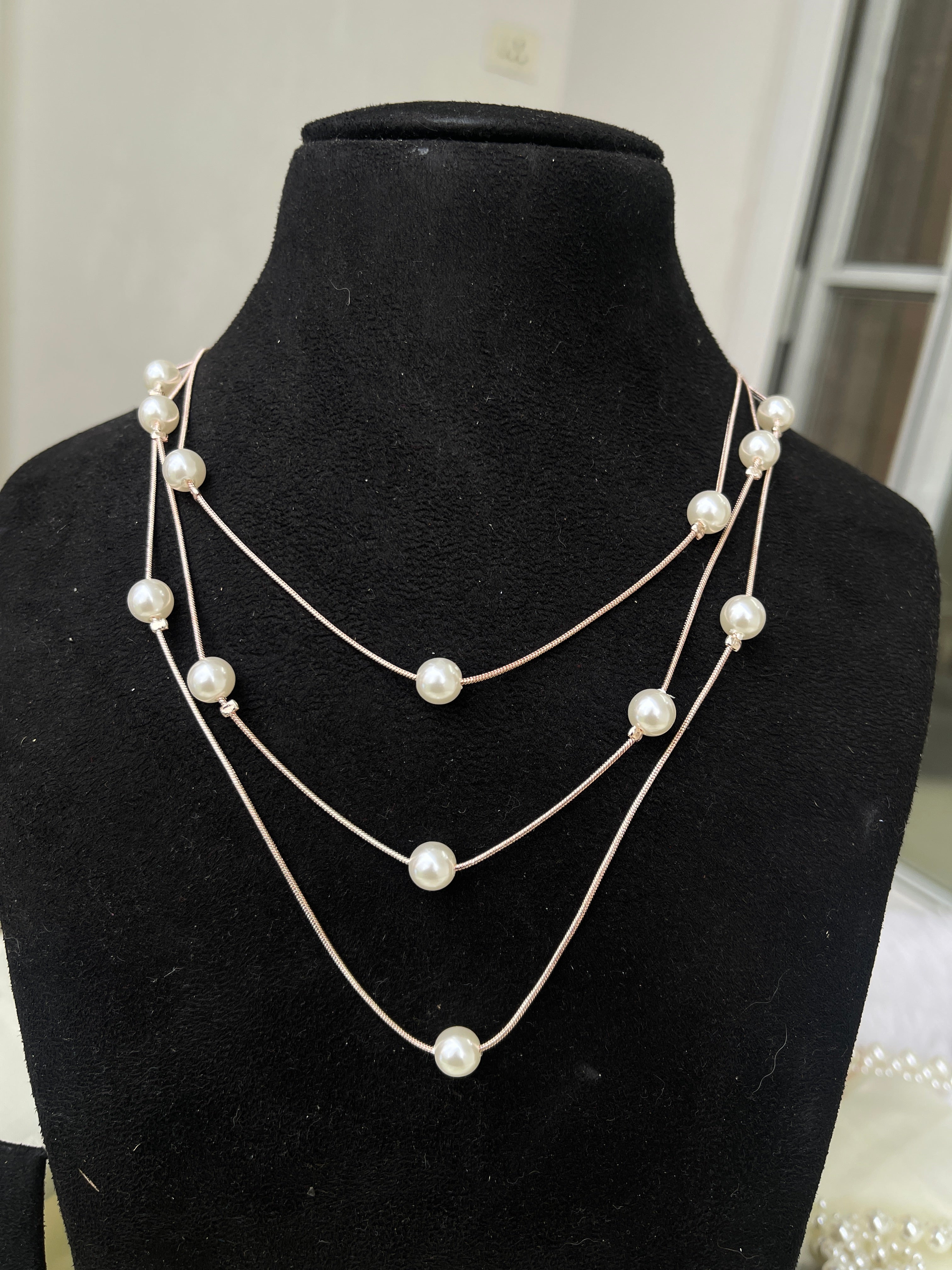 3 layers pearl Western chain