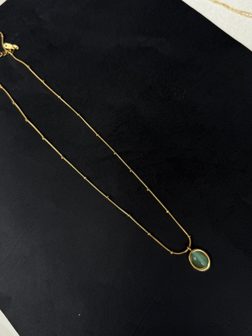 Dc012 pastel pendant daily wear chain
