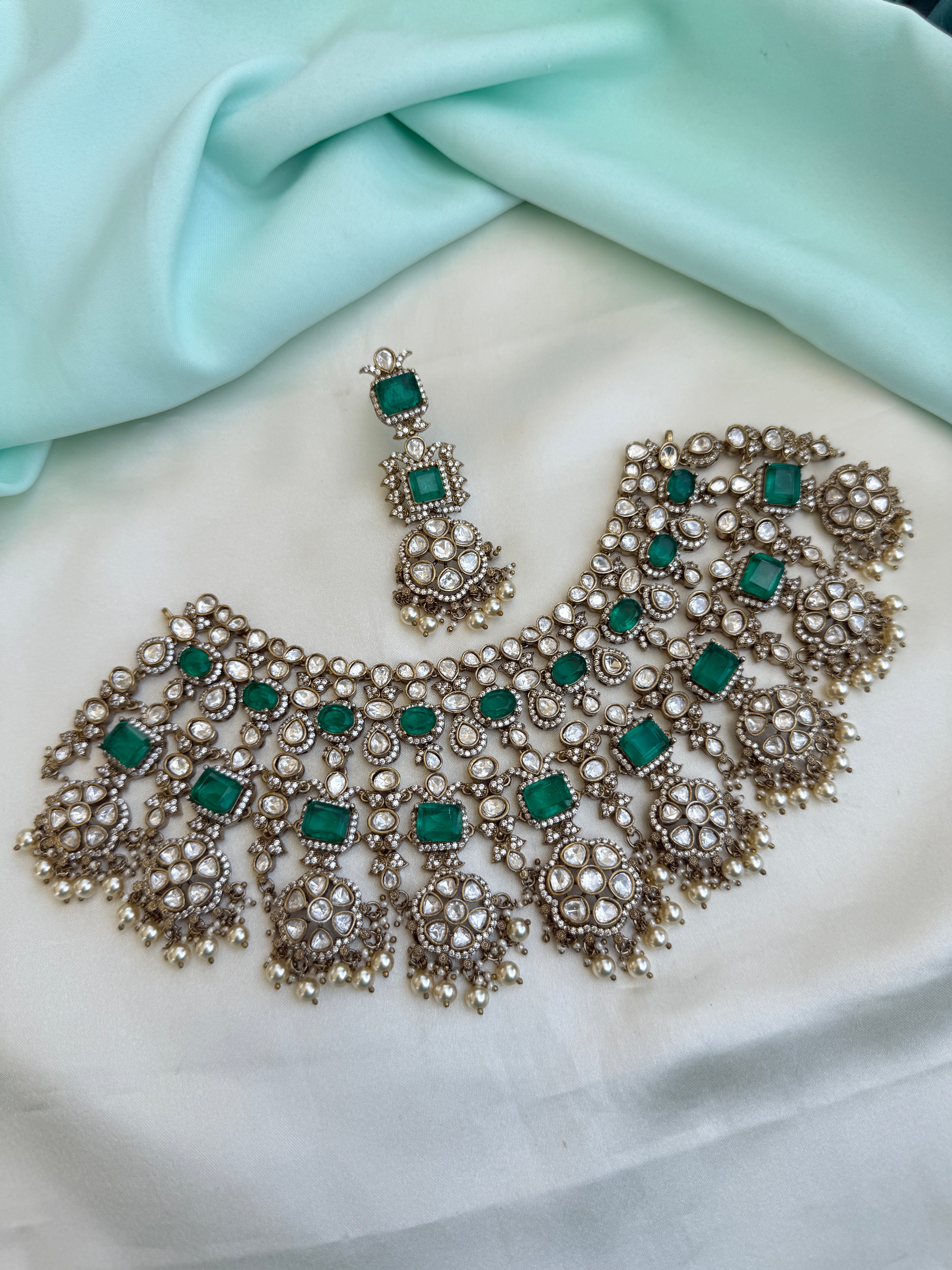 Moissanite green stones flowers short neckset with earrings ns206